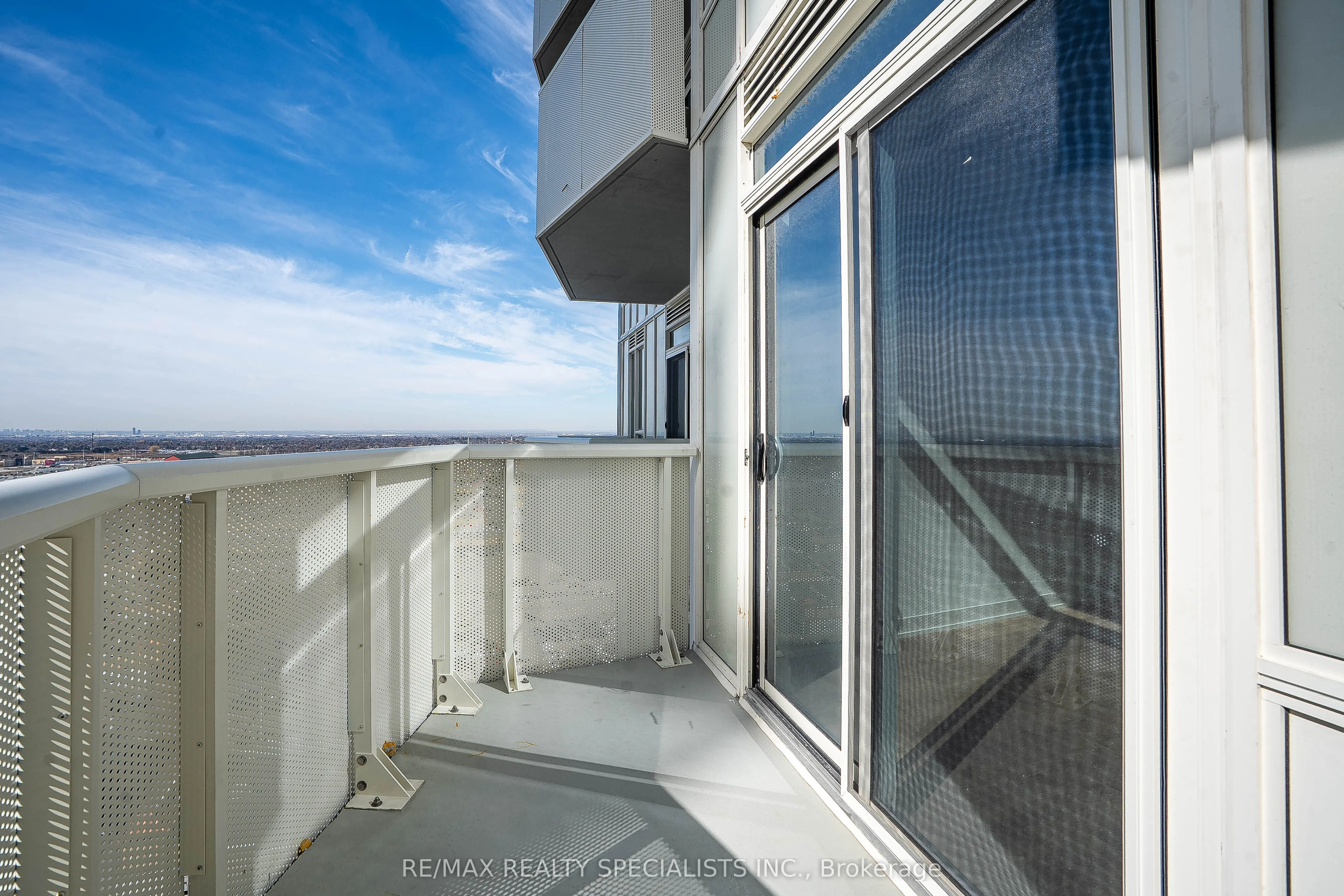 474 Caldari Road, #1301