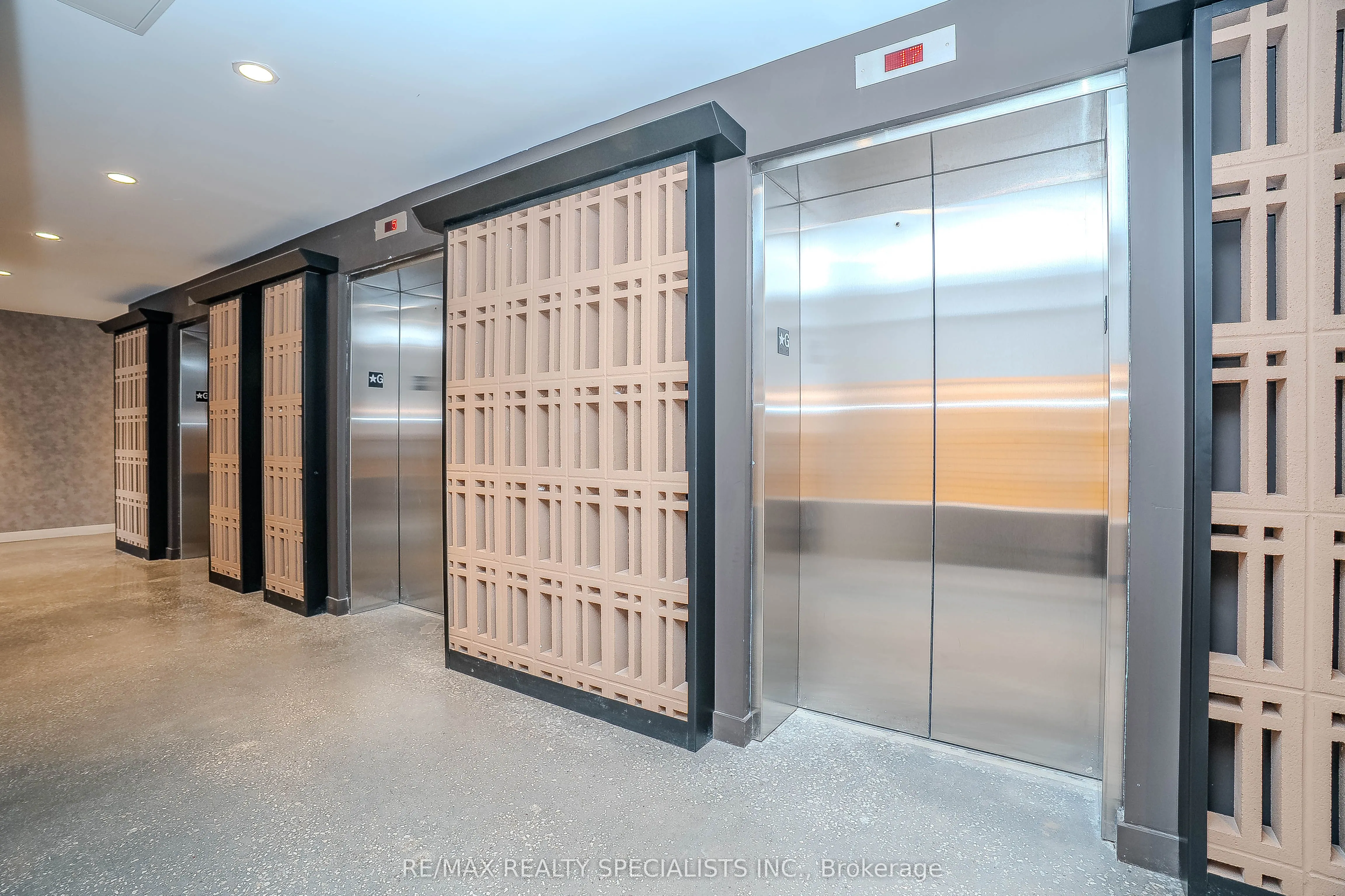 474 Caldari Road, #1301