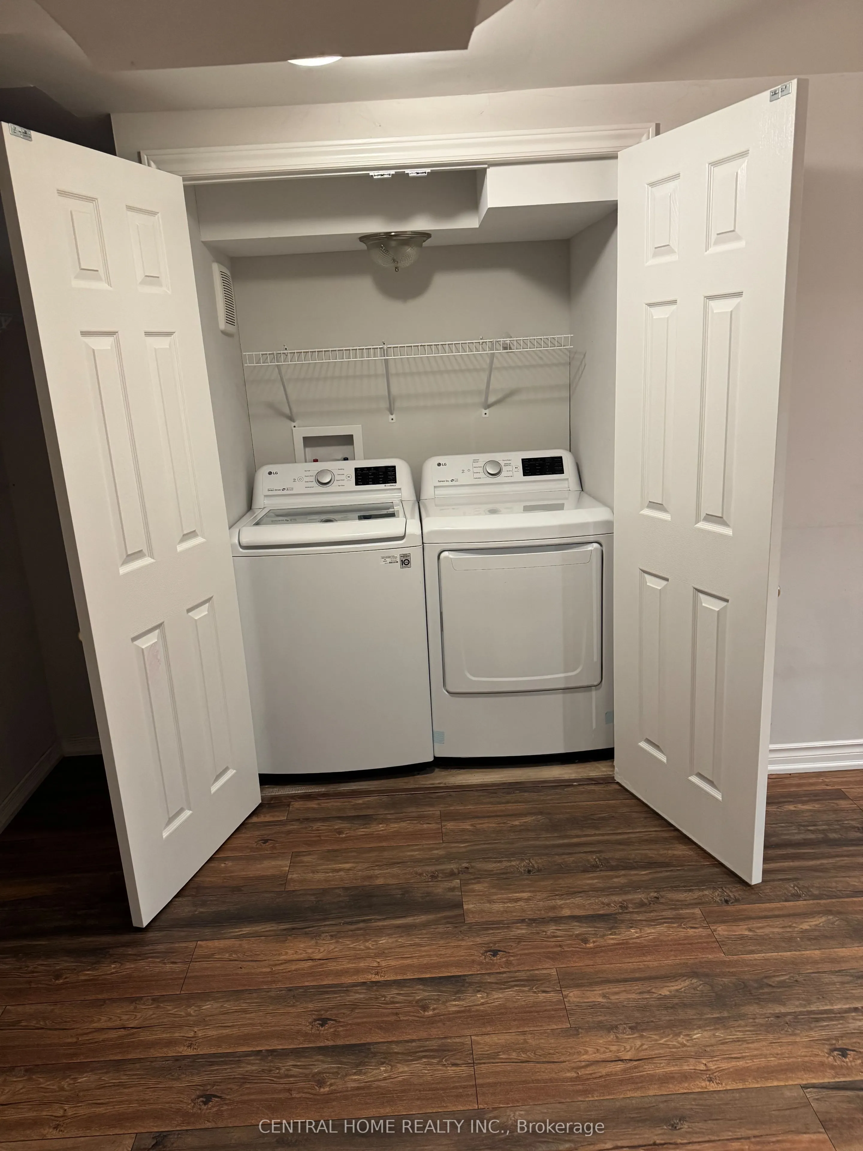 1 Highview Crescent