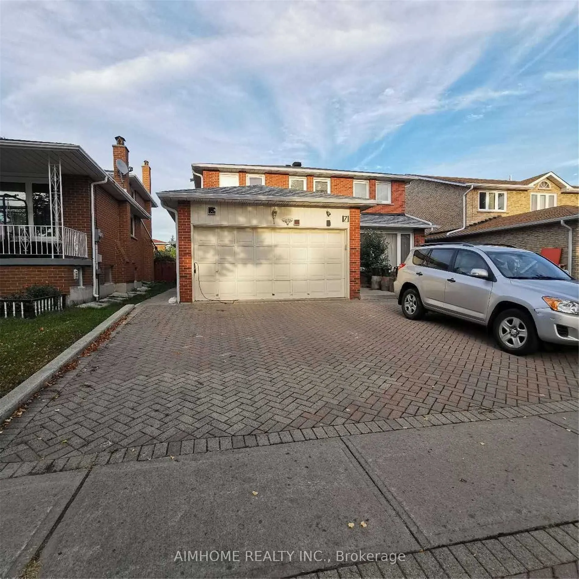 7 Empringham Crescent