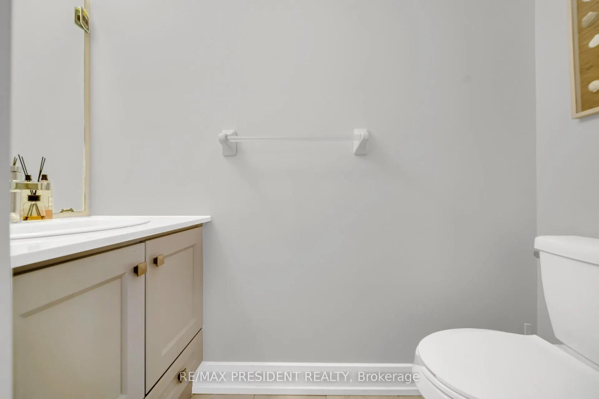 9580 Islington Avenue, #U232