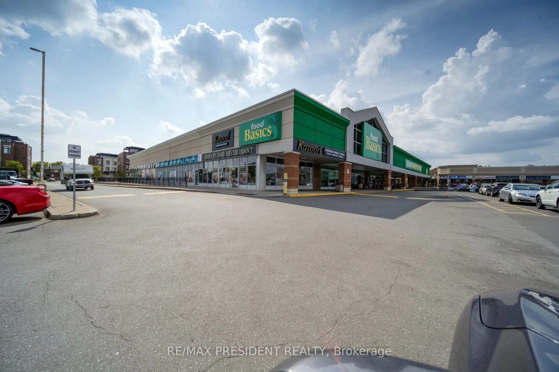 9580 Islington Avenue, #U232