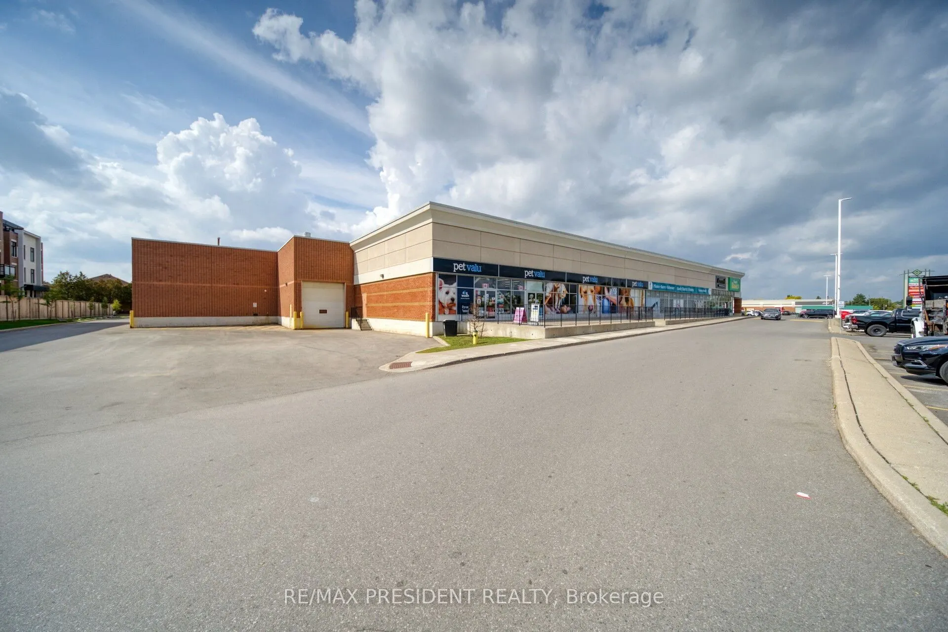 9580 Islington Avenue, #U232