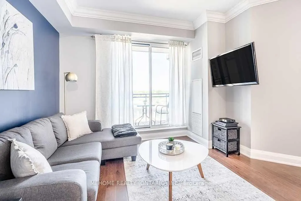 24 Woodstream Boulevard, #406
