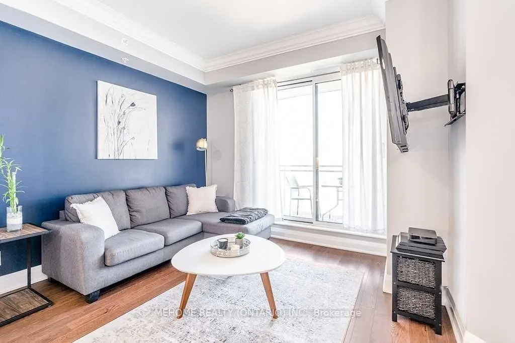 24 Woodstream Boulevard, #406