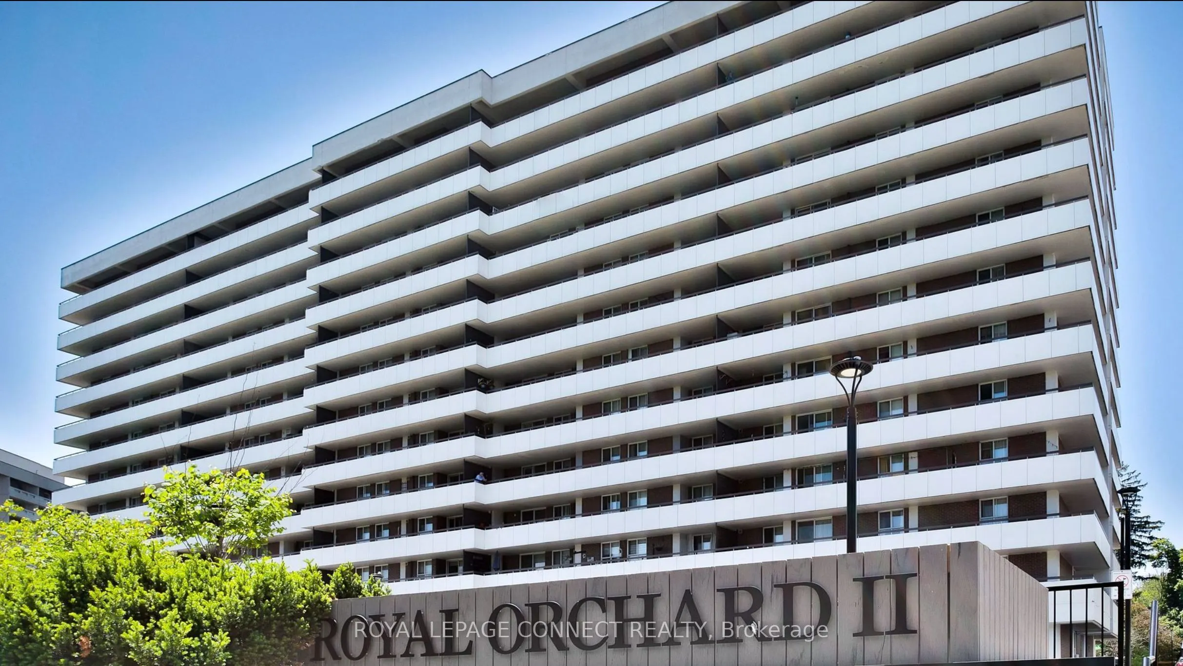80 Inverlochy Boulevard, #910