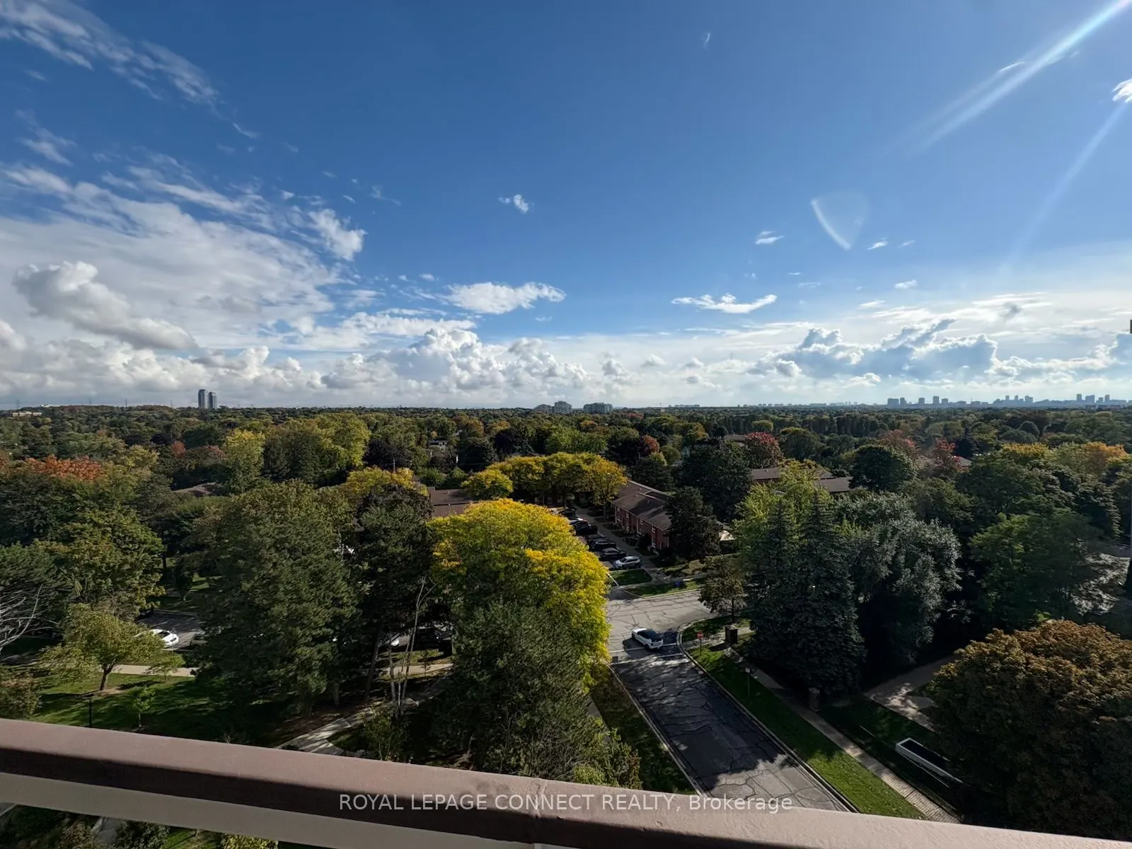 80 Inverlochy Boulevard, #910