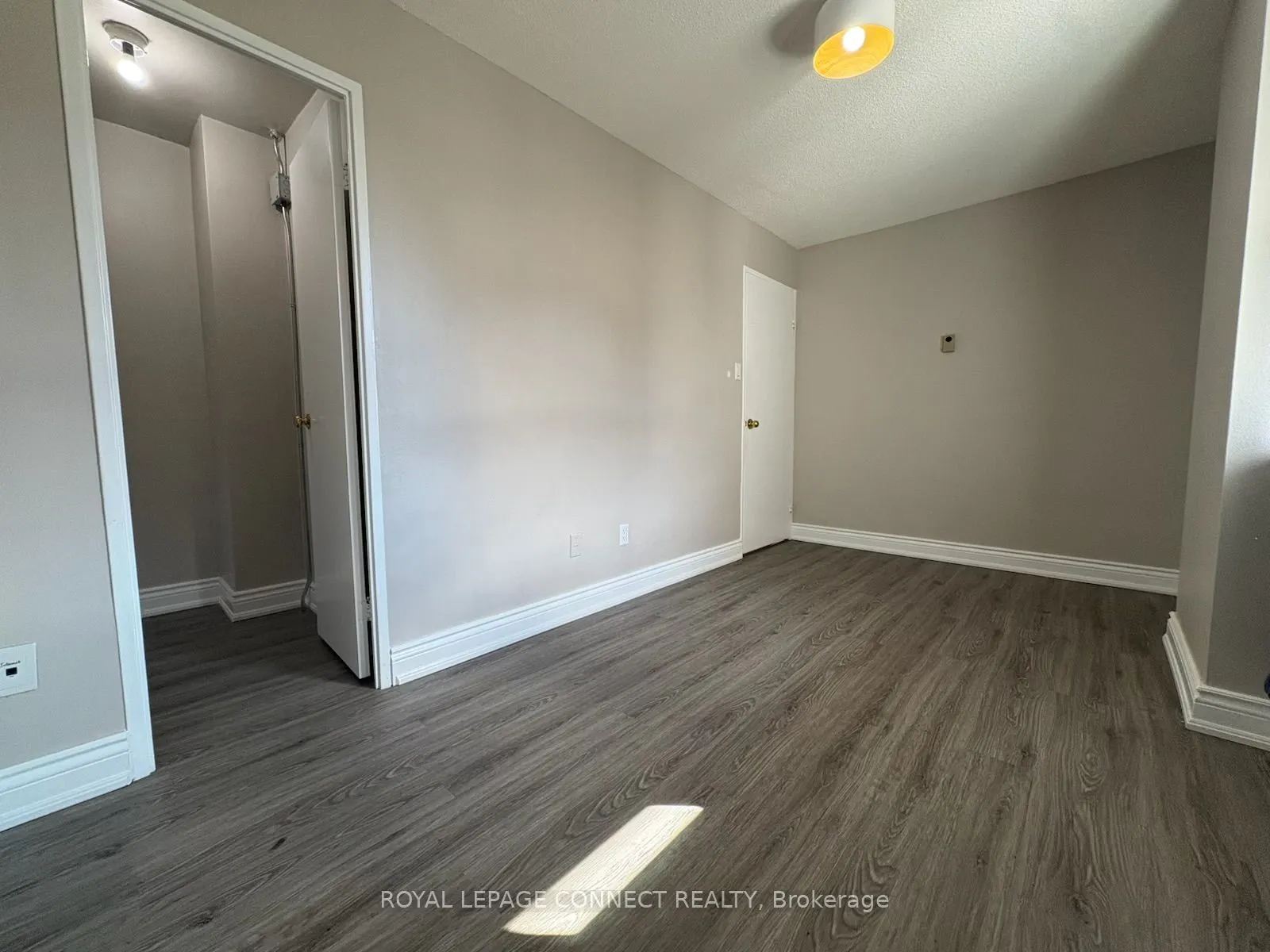 80 Inverlochy Boulevard, #910
