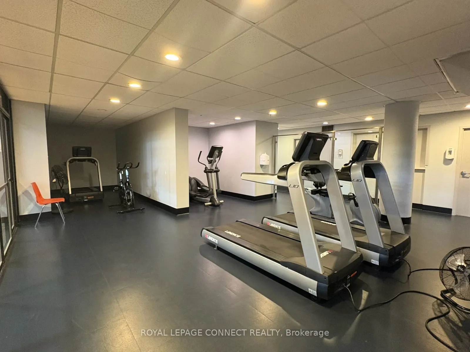 80 Inverlochy Boulevard, #910