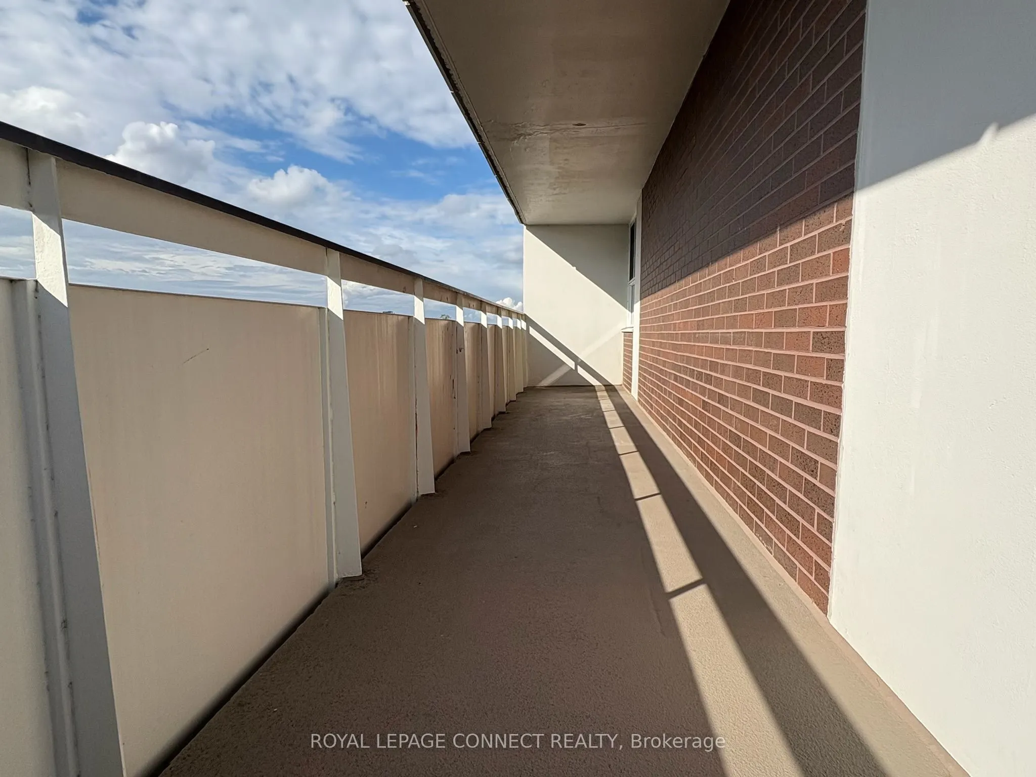80 Inverlochy Boulevard, #910