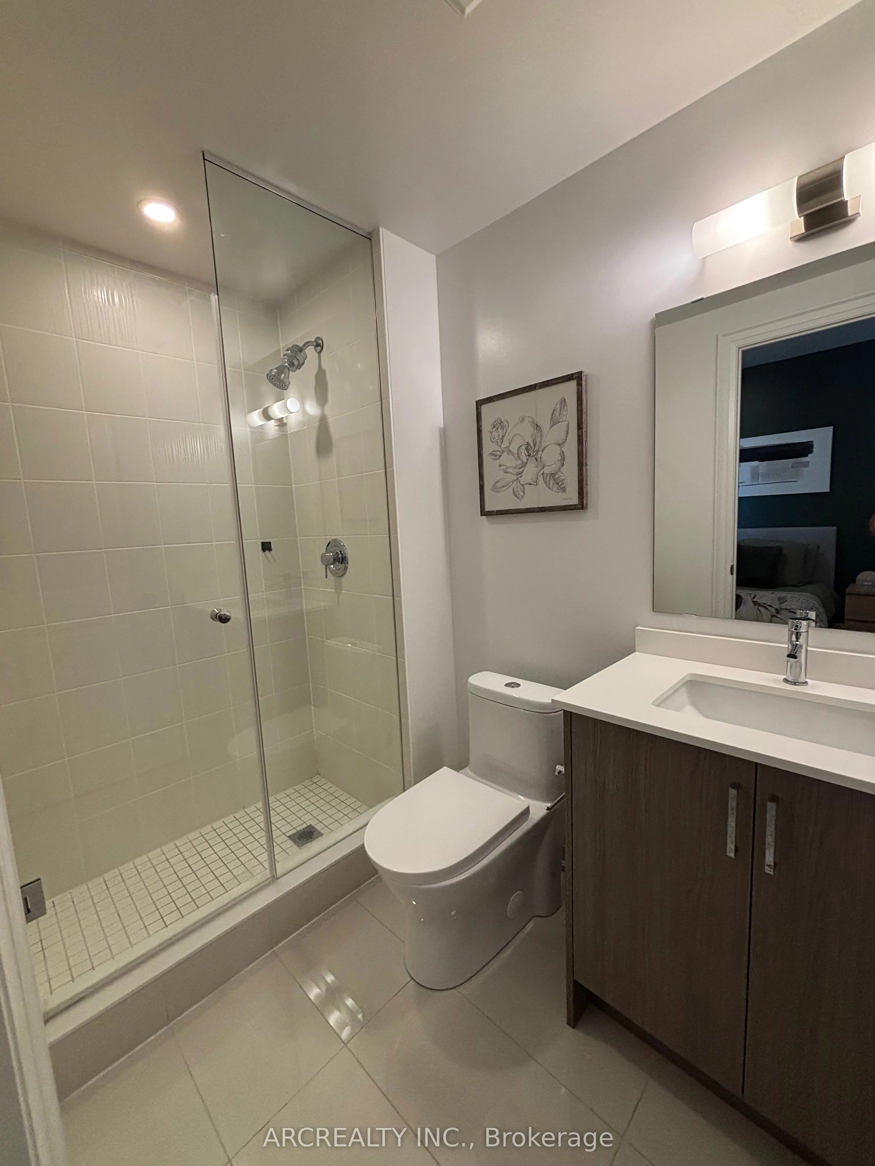 10 Gatineau Drive, #413