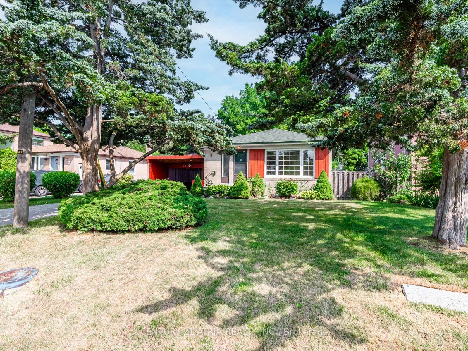 64 Rockport Crescent