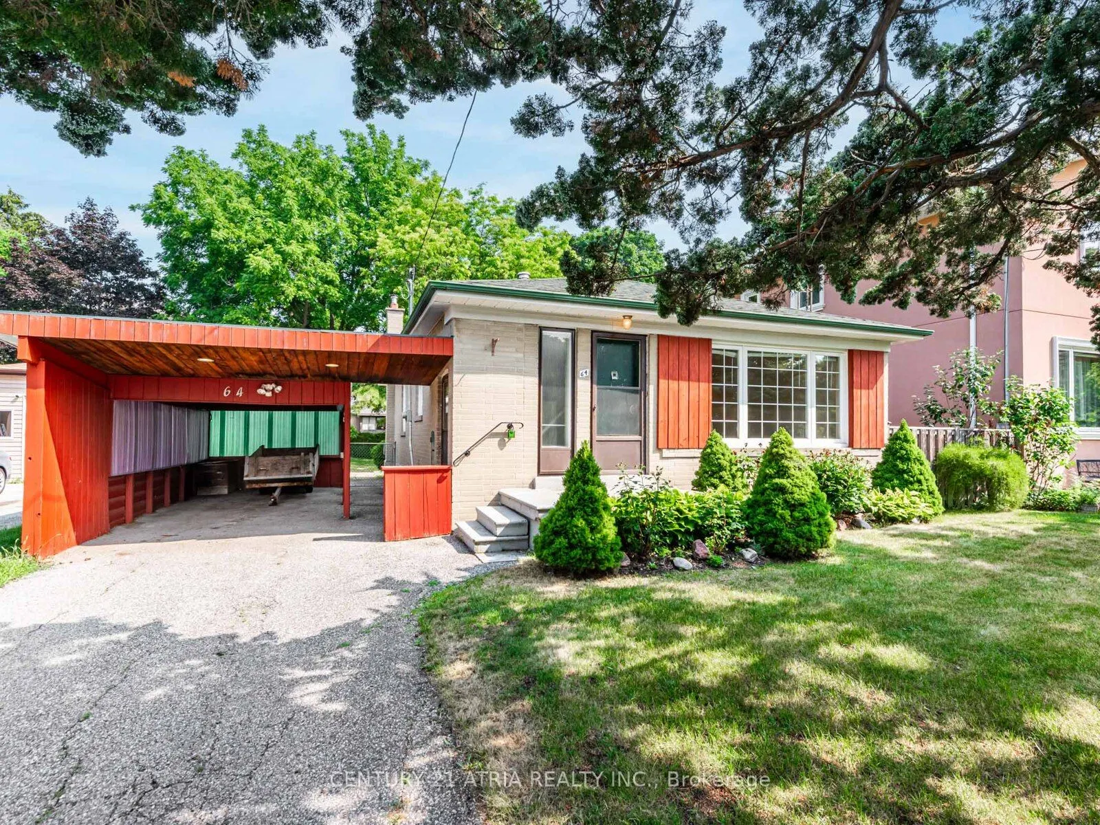 64 Rockport Crescent