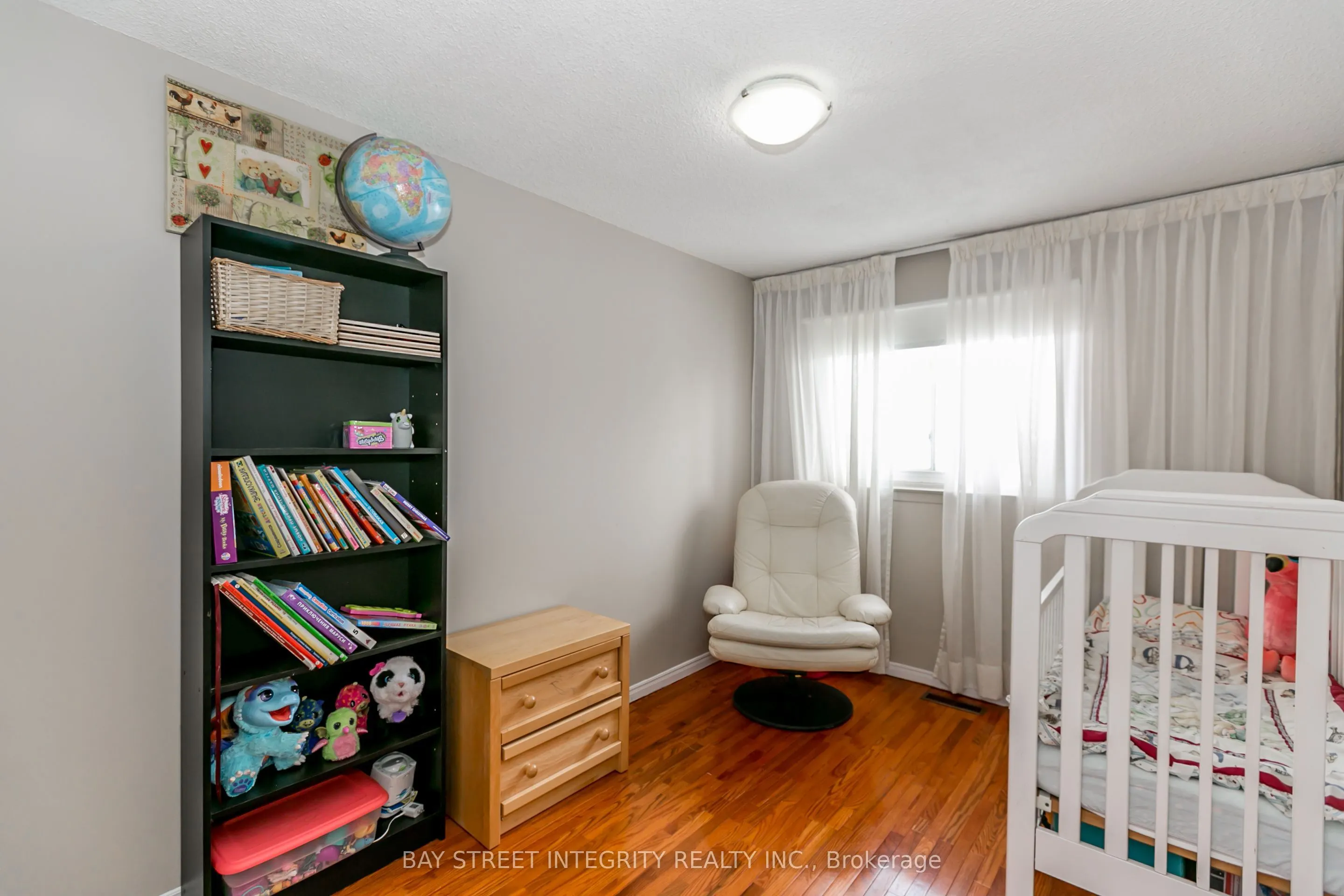 3 Maplegrove Avenue