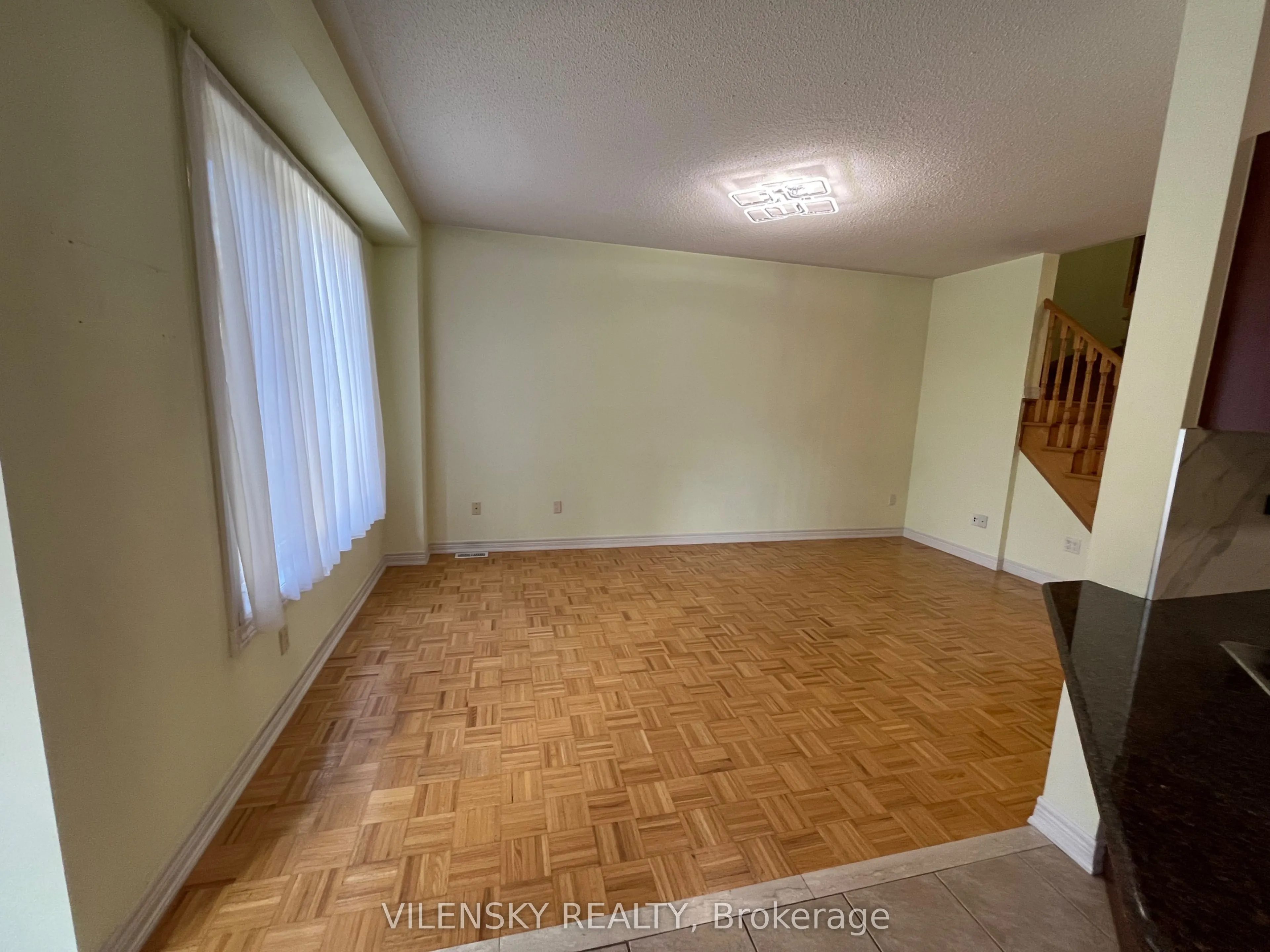 22 Gauguin Avenue