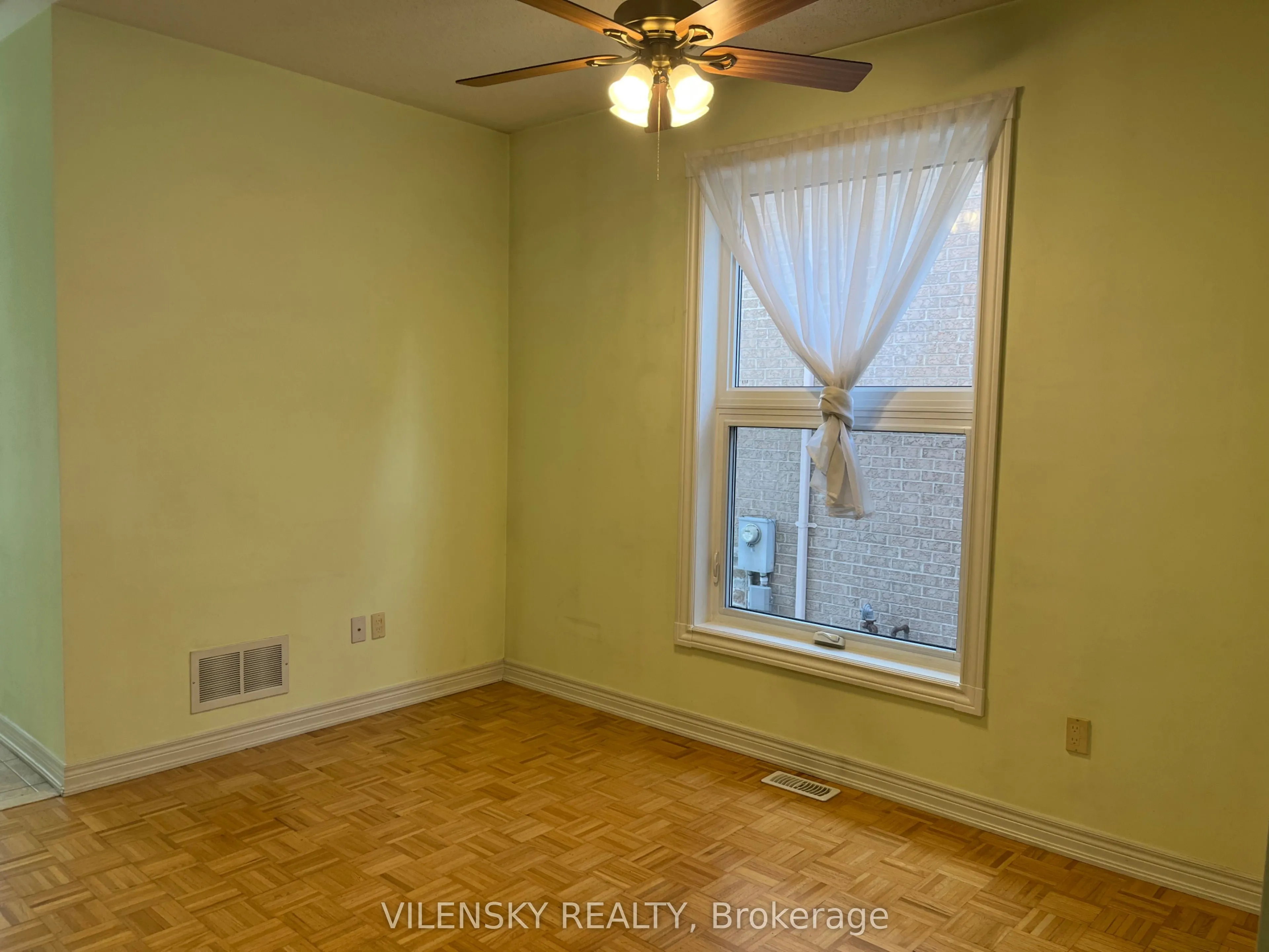 22 Gauguin Avenue