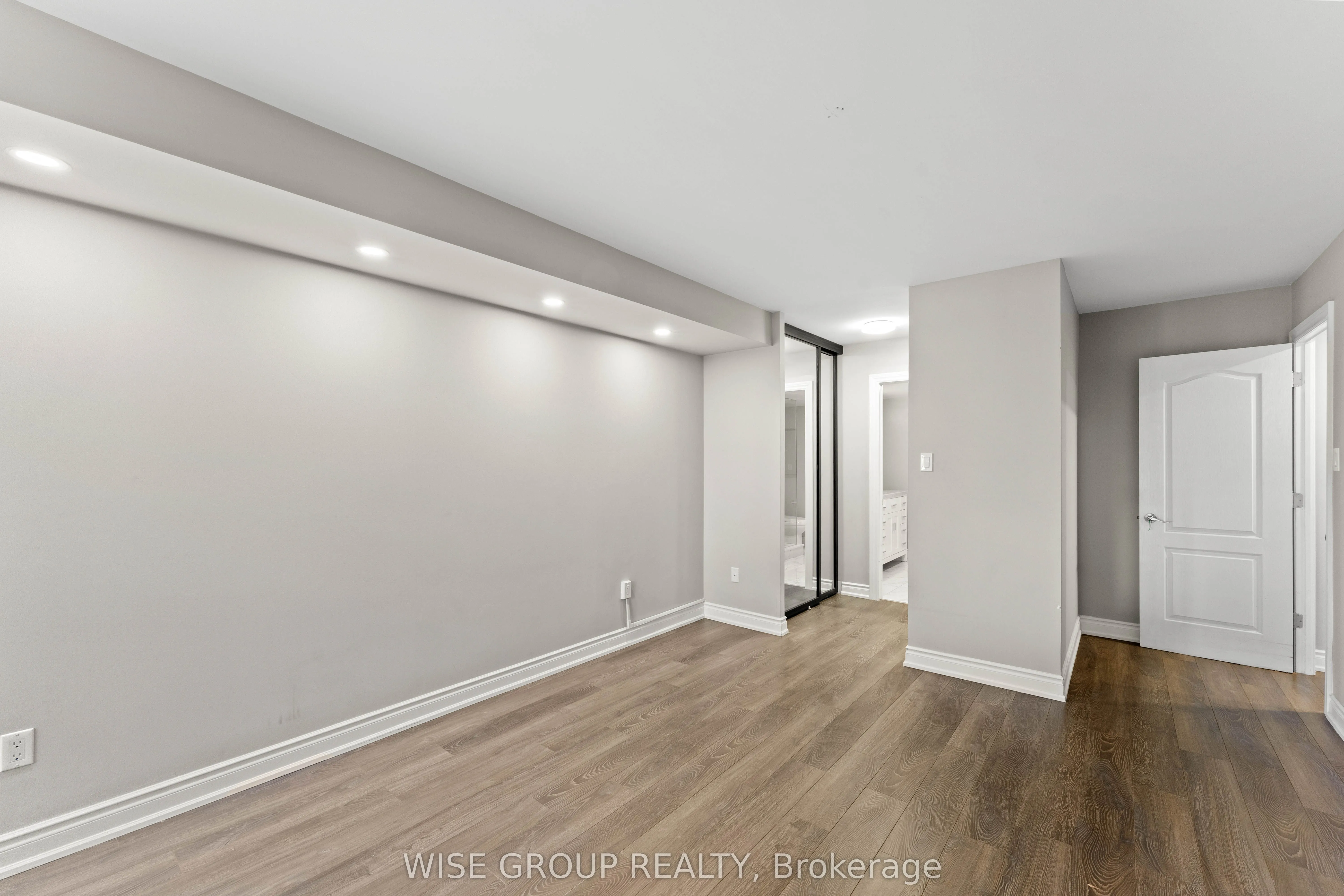 5 Weldrick Road W, #113