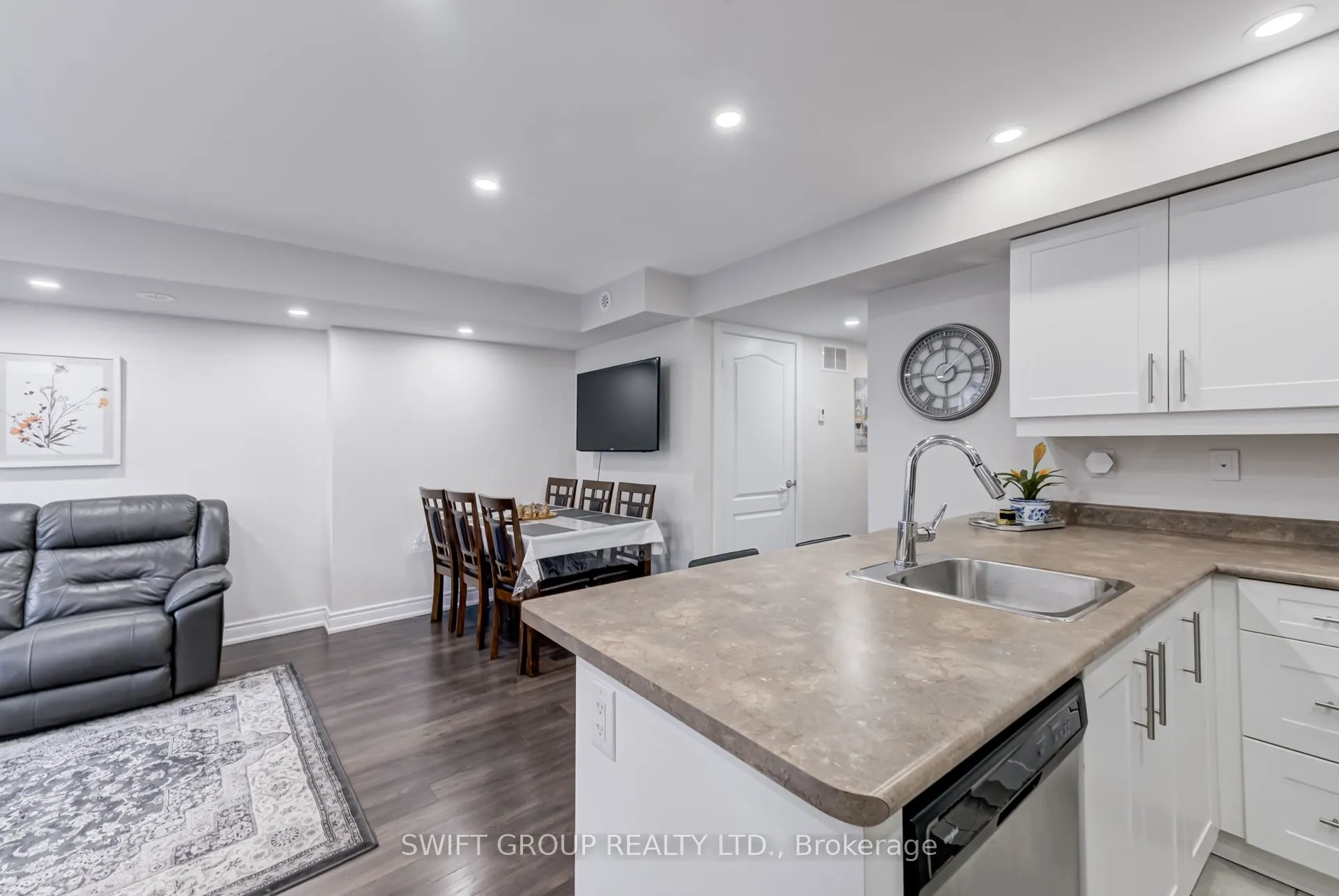 1 Blanche Lane, #801