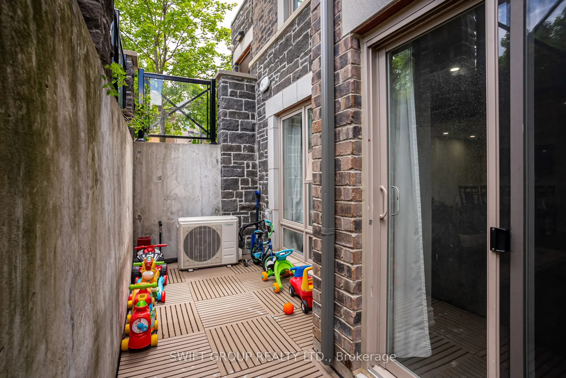 1 Blanche Lane, #801