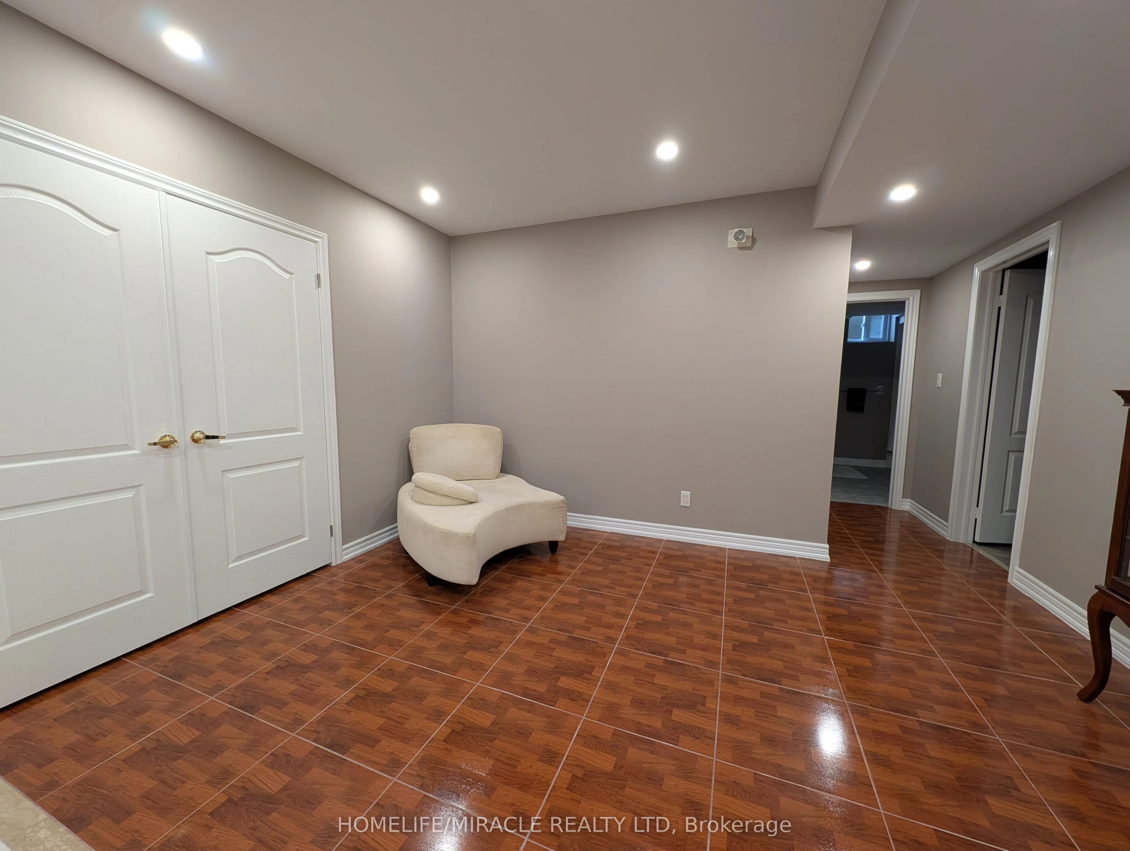 63 Loudon Crescent, #Basement