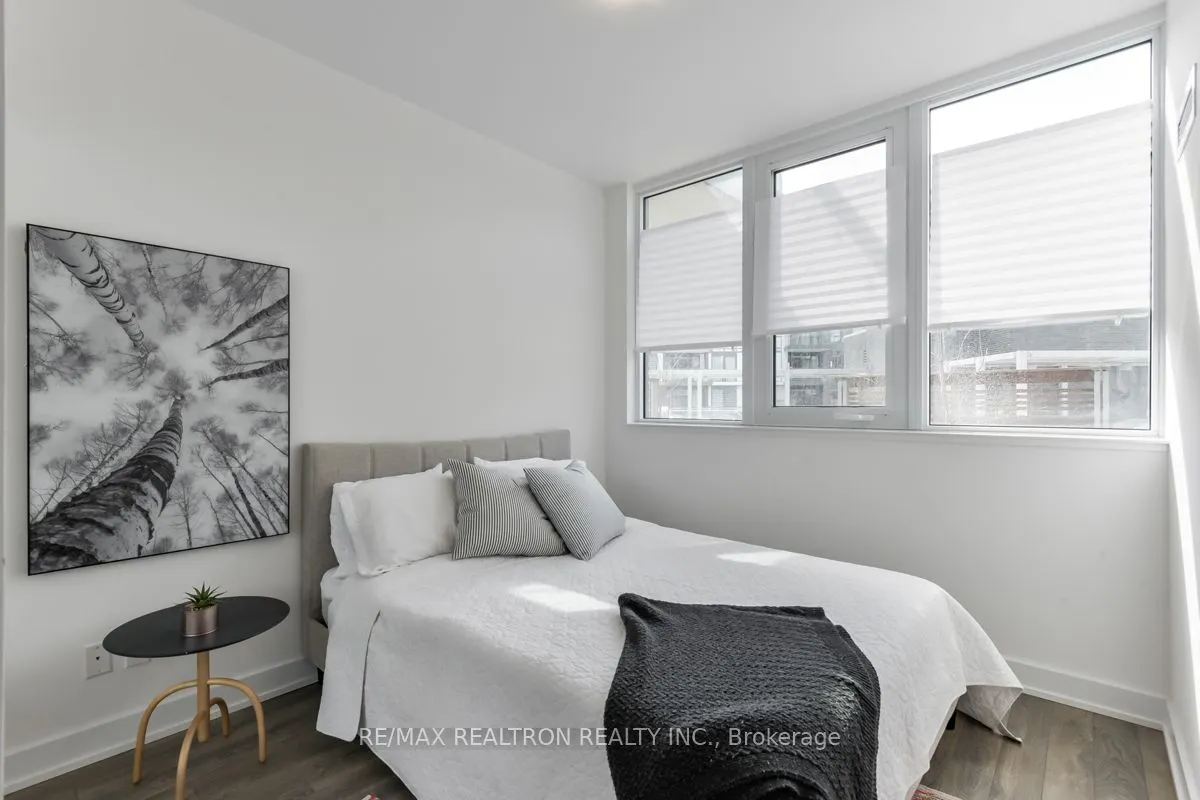 375 SEA RAY Avenue, #122