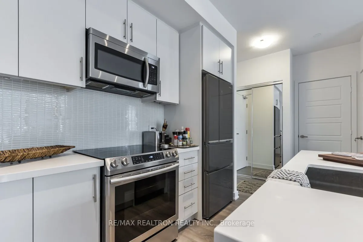 375 SEA RAY Avenue, #122