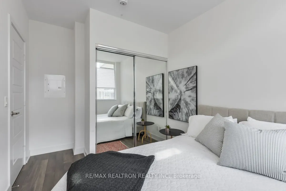 375 SEA RAY Avenue, #122