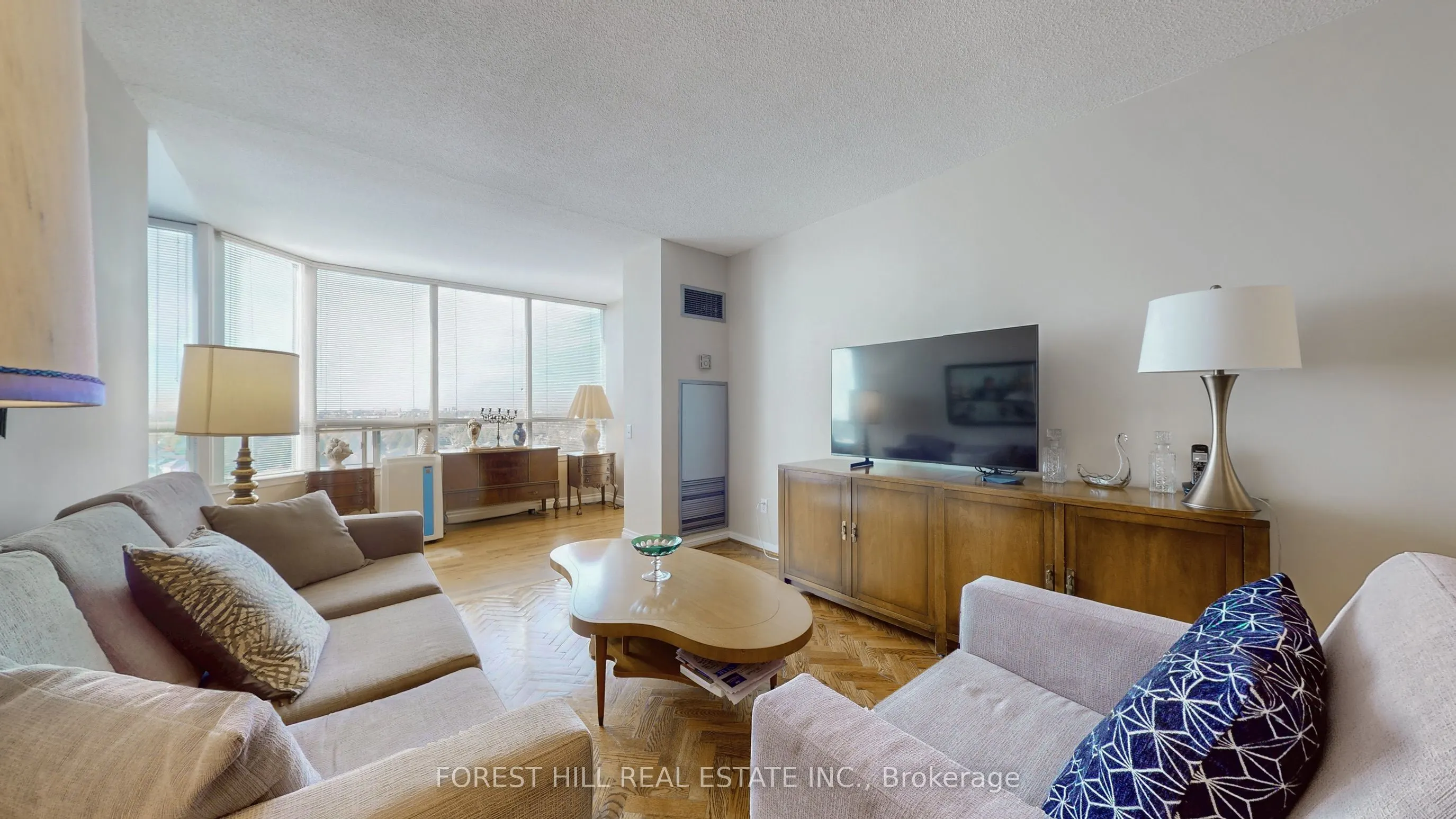 110 Promenade Circle, #1109