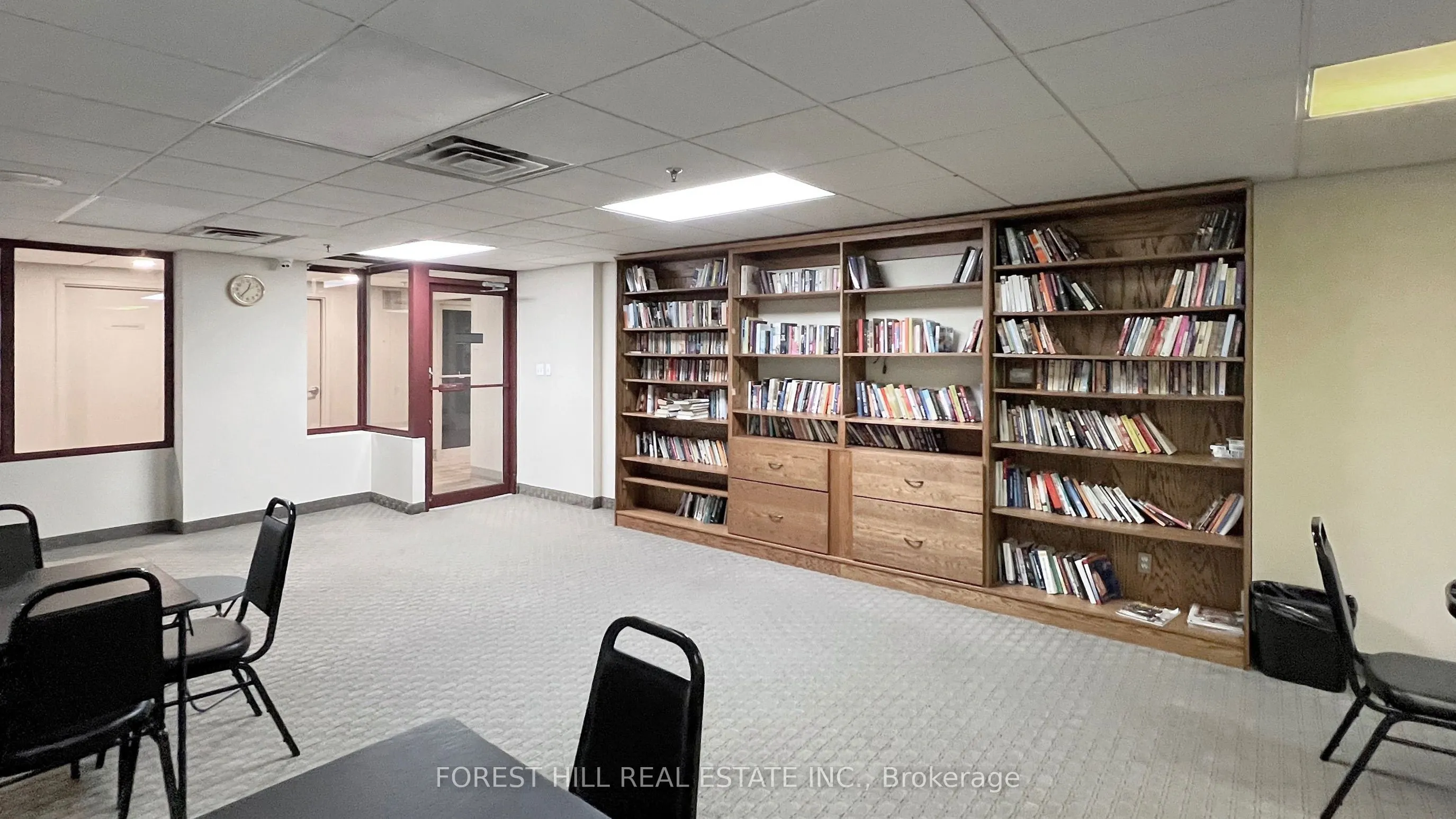 110 Promenade Circle, #1109