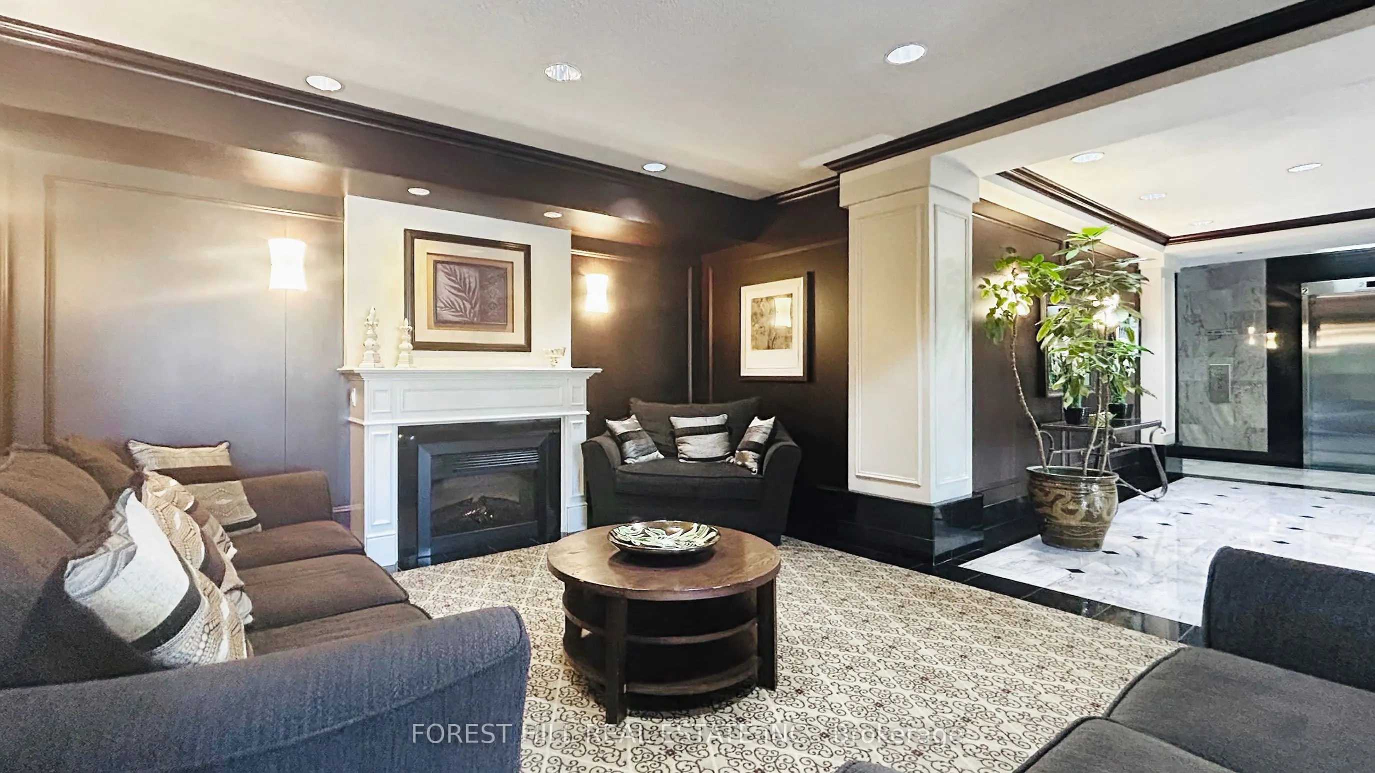110 Promenade Circle, #1109