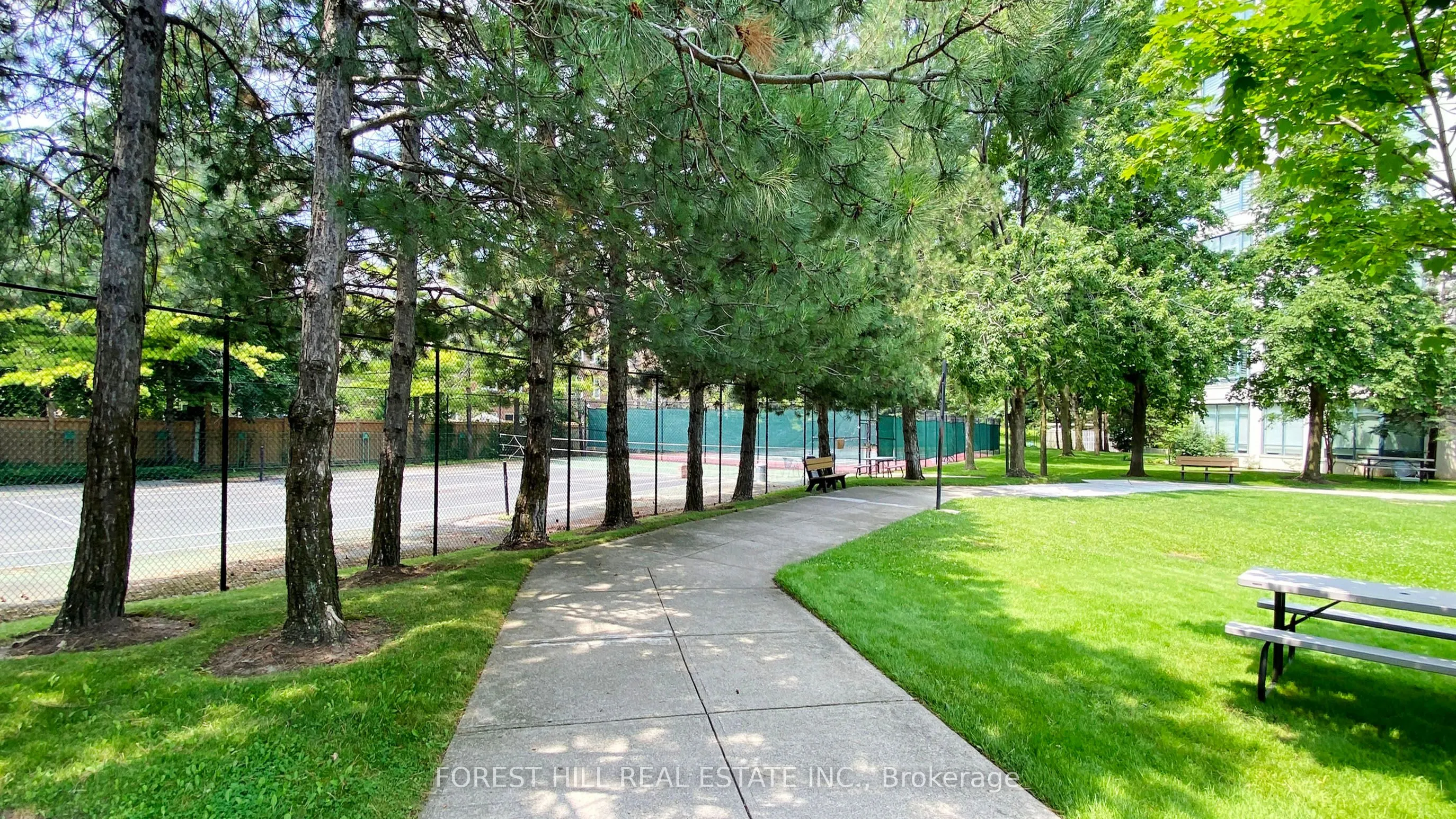 110 Promenade Circle, #1109