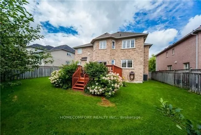83 Wild Orchid Crescent