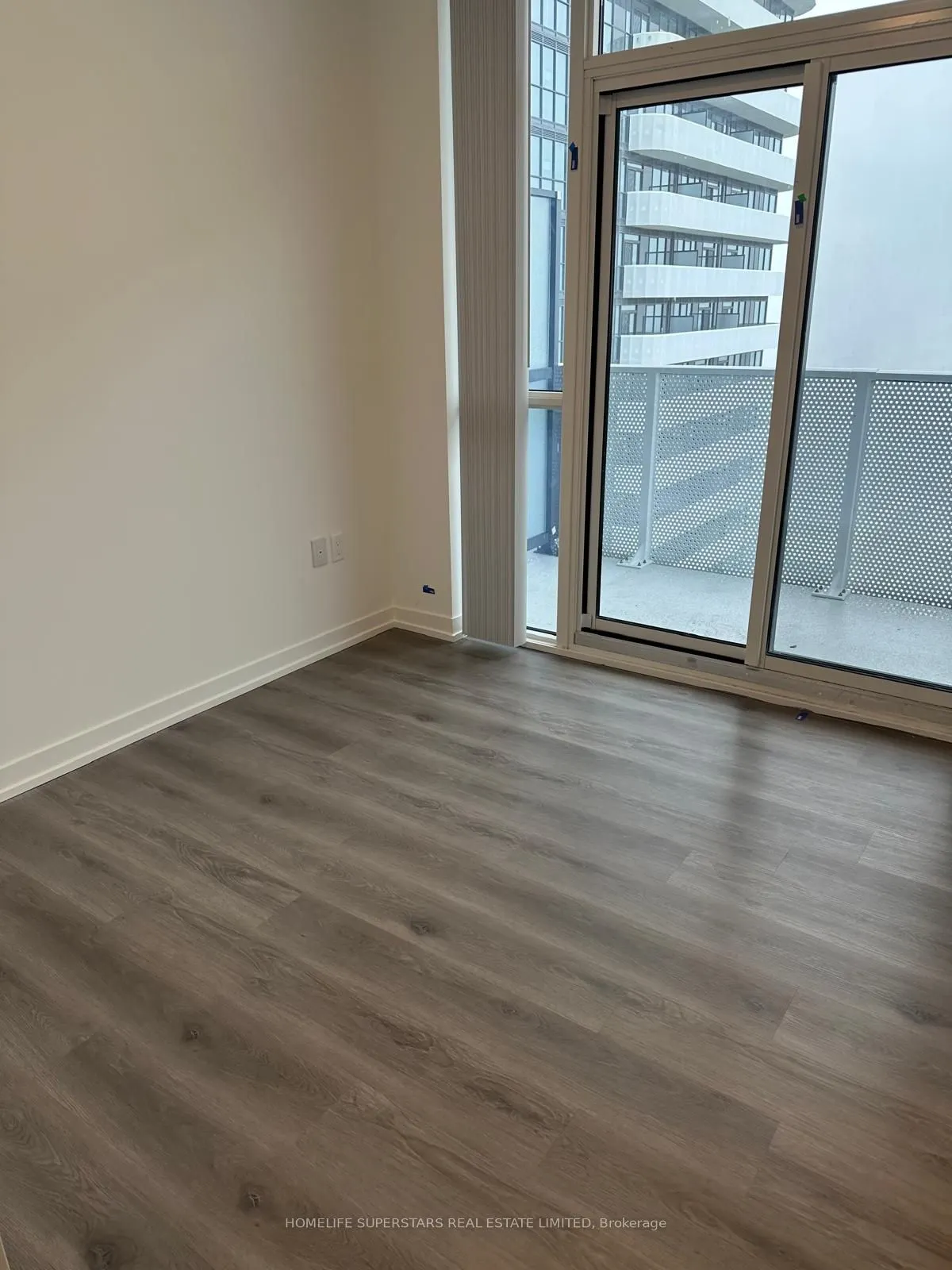 28 Interchange Way, #4605