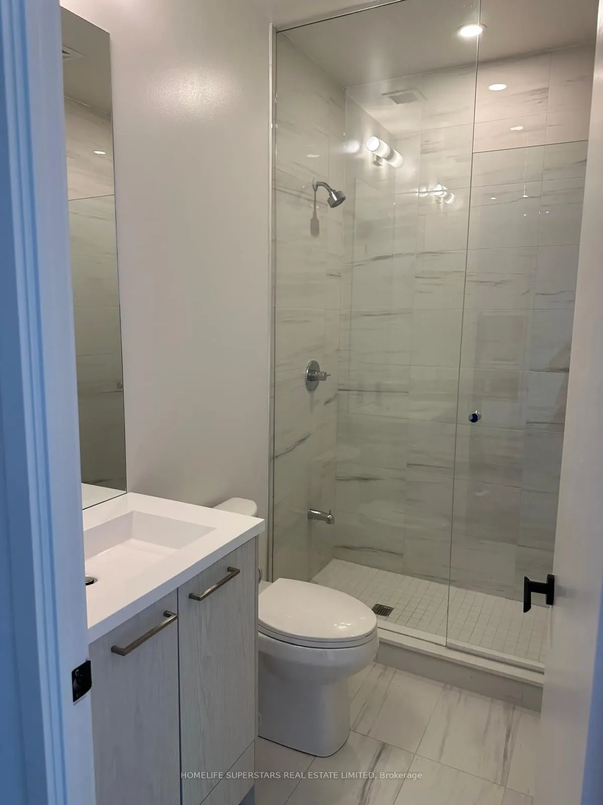 28 Interchange Way, #4605