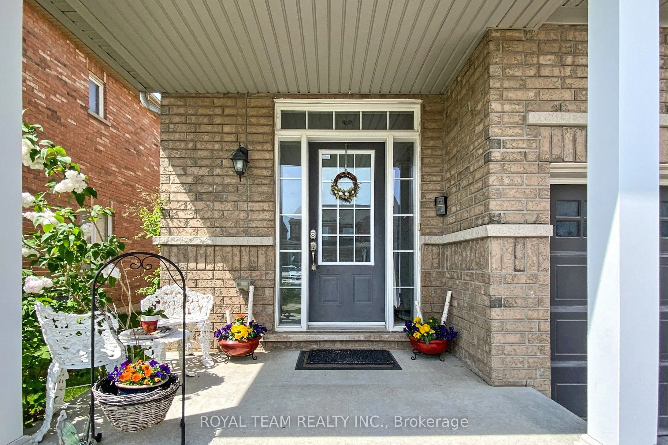 12 Luisa Street