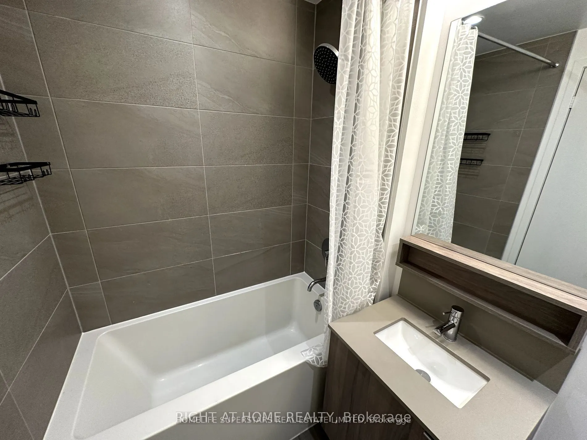 950 Portage Parkway, #5308