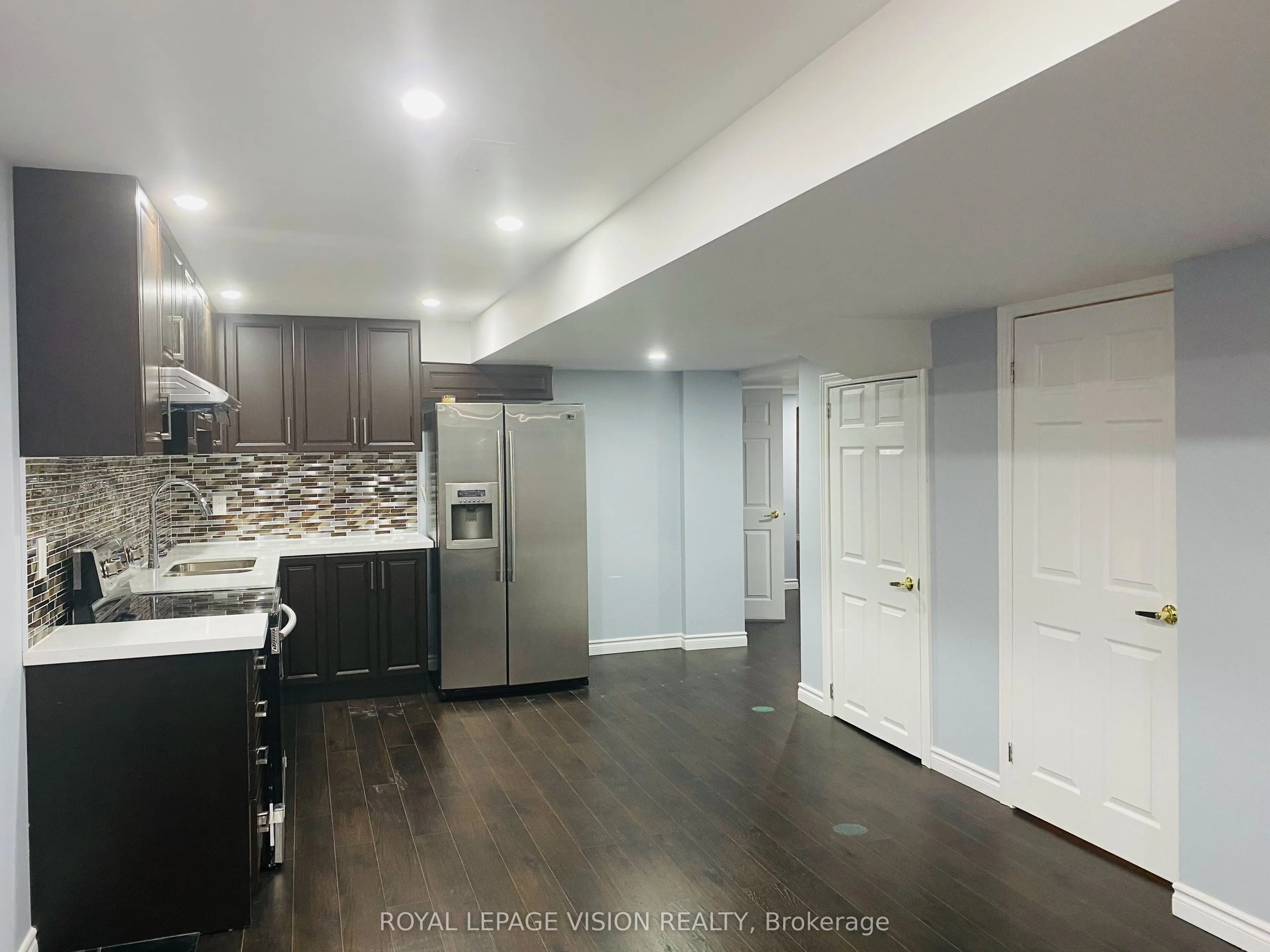 10 Germain Crescent