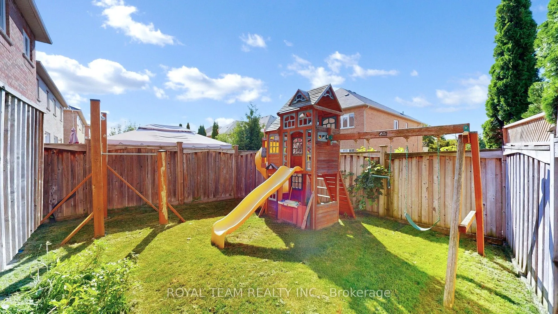 246 Lauderdale Drive
