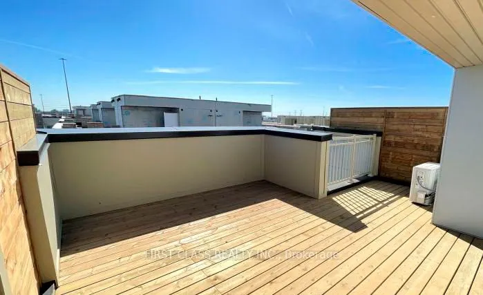 31 Almond Blossom Mews, #TH143