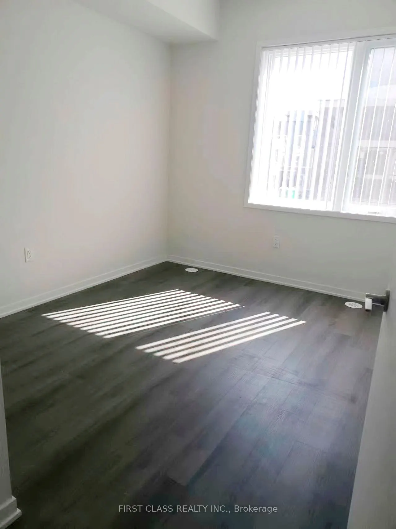 31 Almond Blossom Mews, #TH143