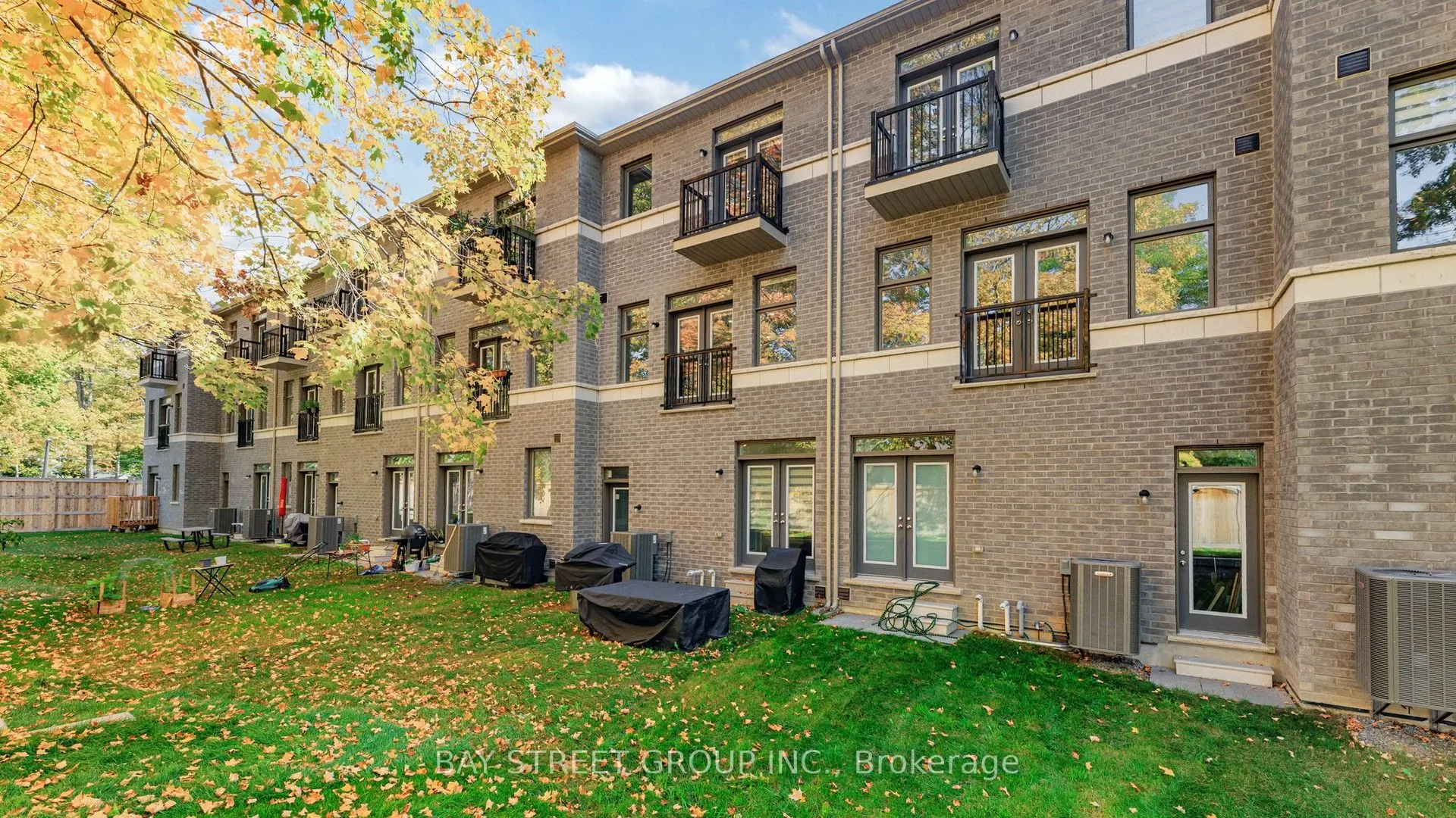 80 Puisaya Drive