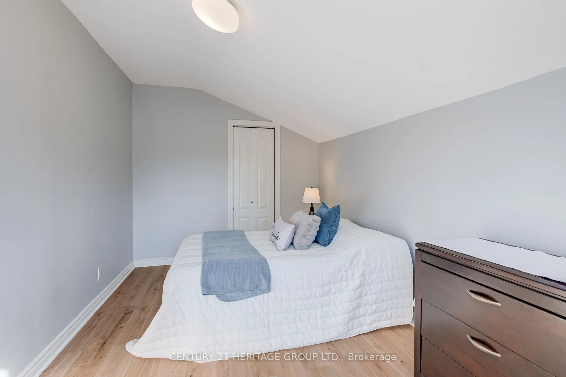 146 Sand Road