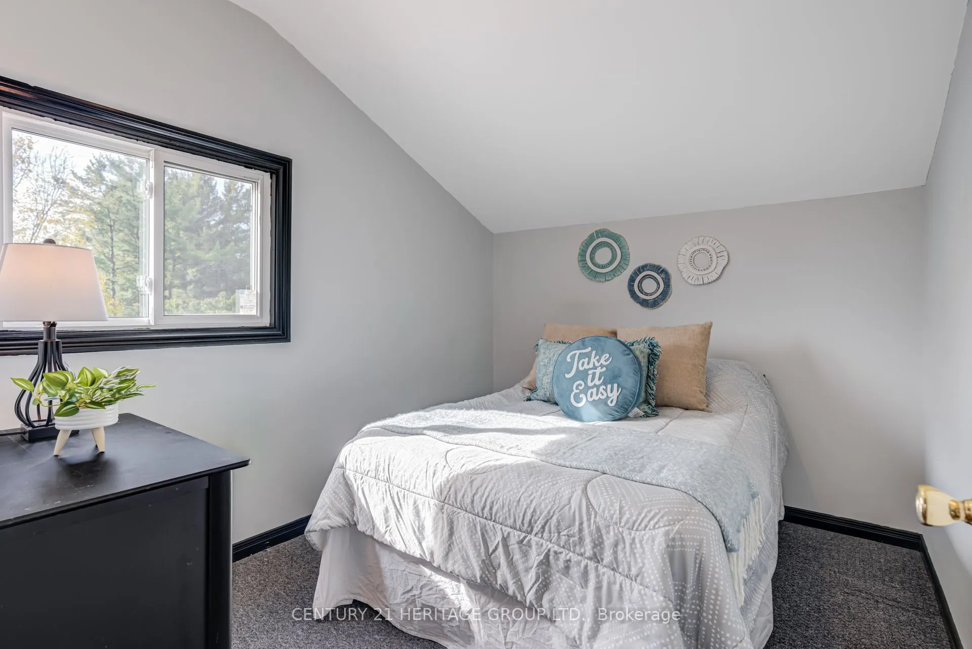 146 Sand Road