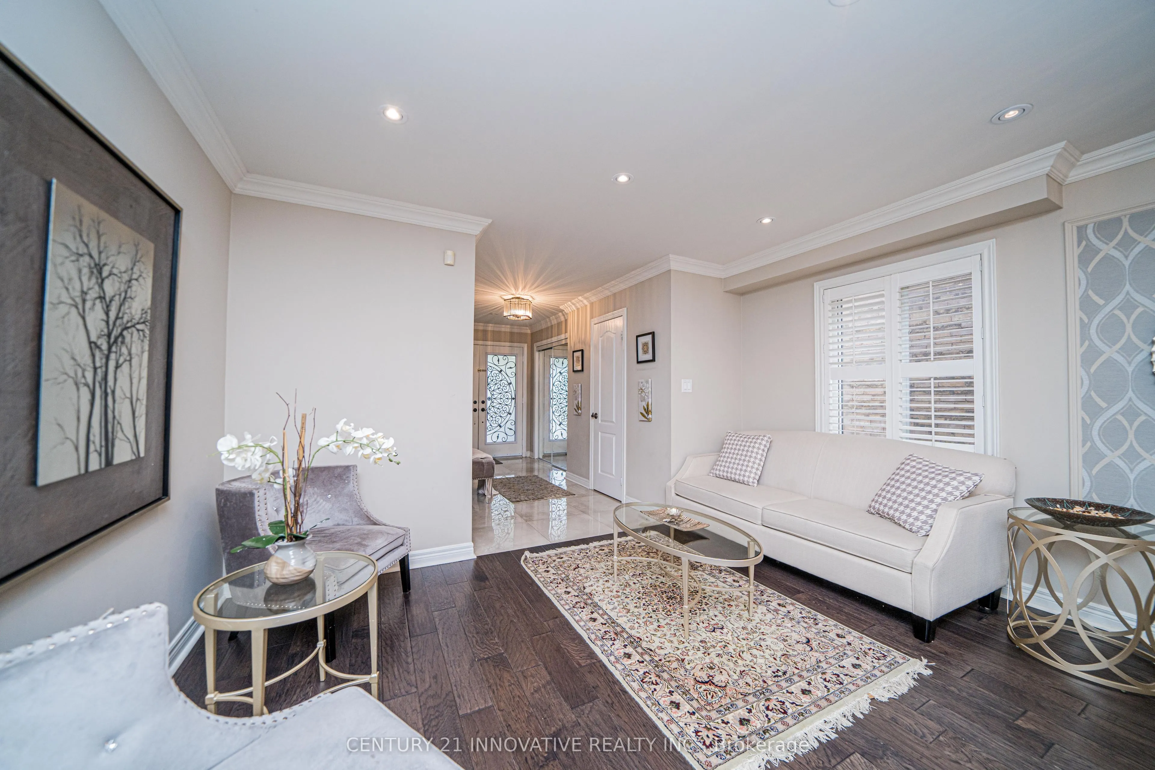 46 Laura Sabrina Drive, #Upper