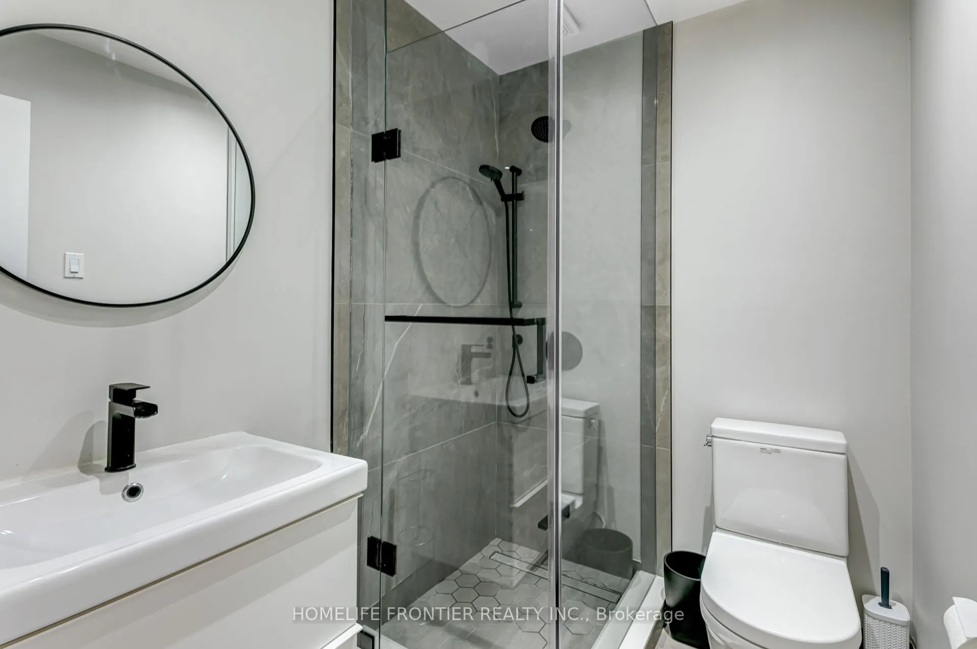 6 Dalmeny Road, #Lower