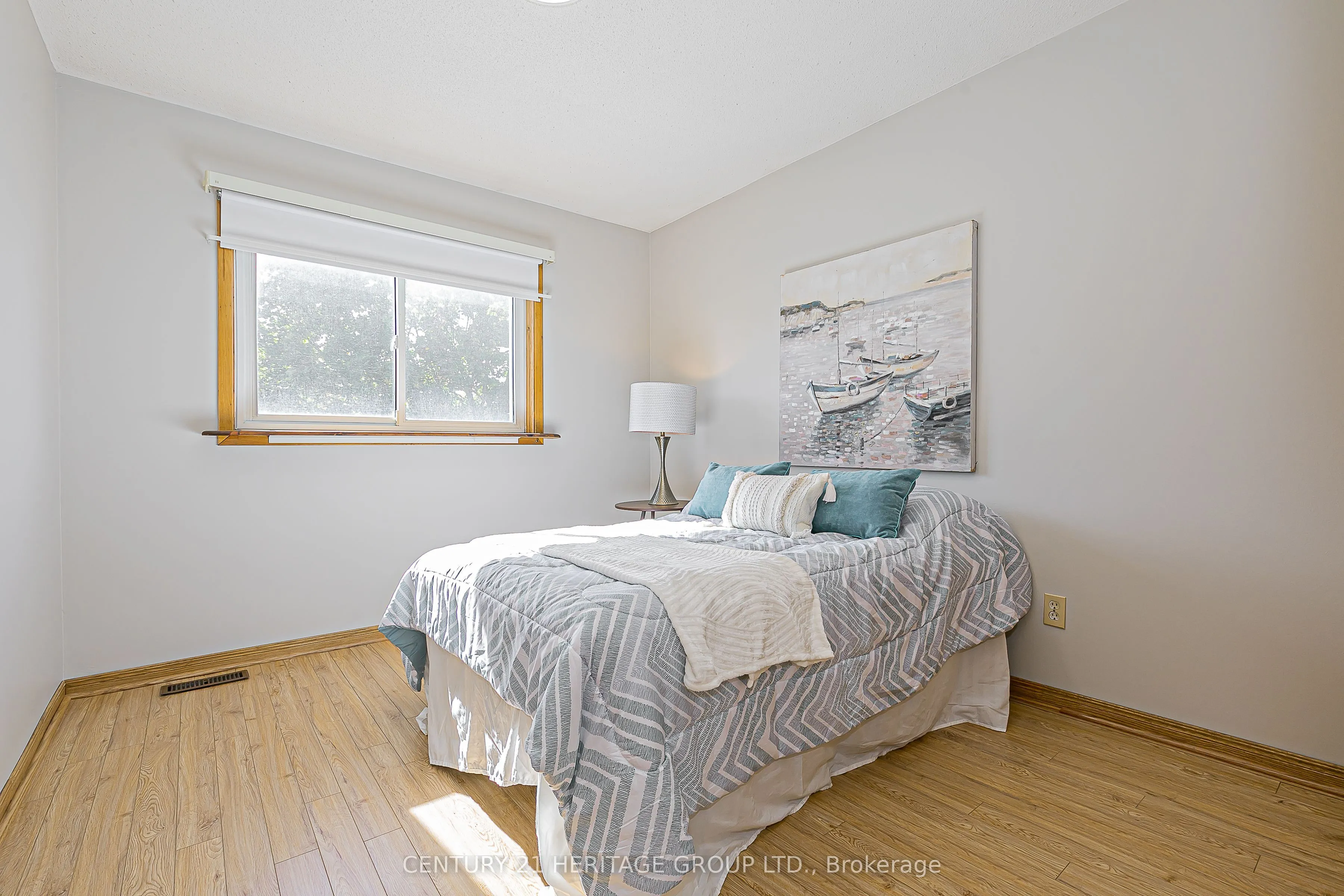 4 Beckett Avenue