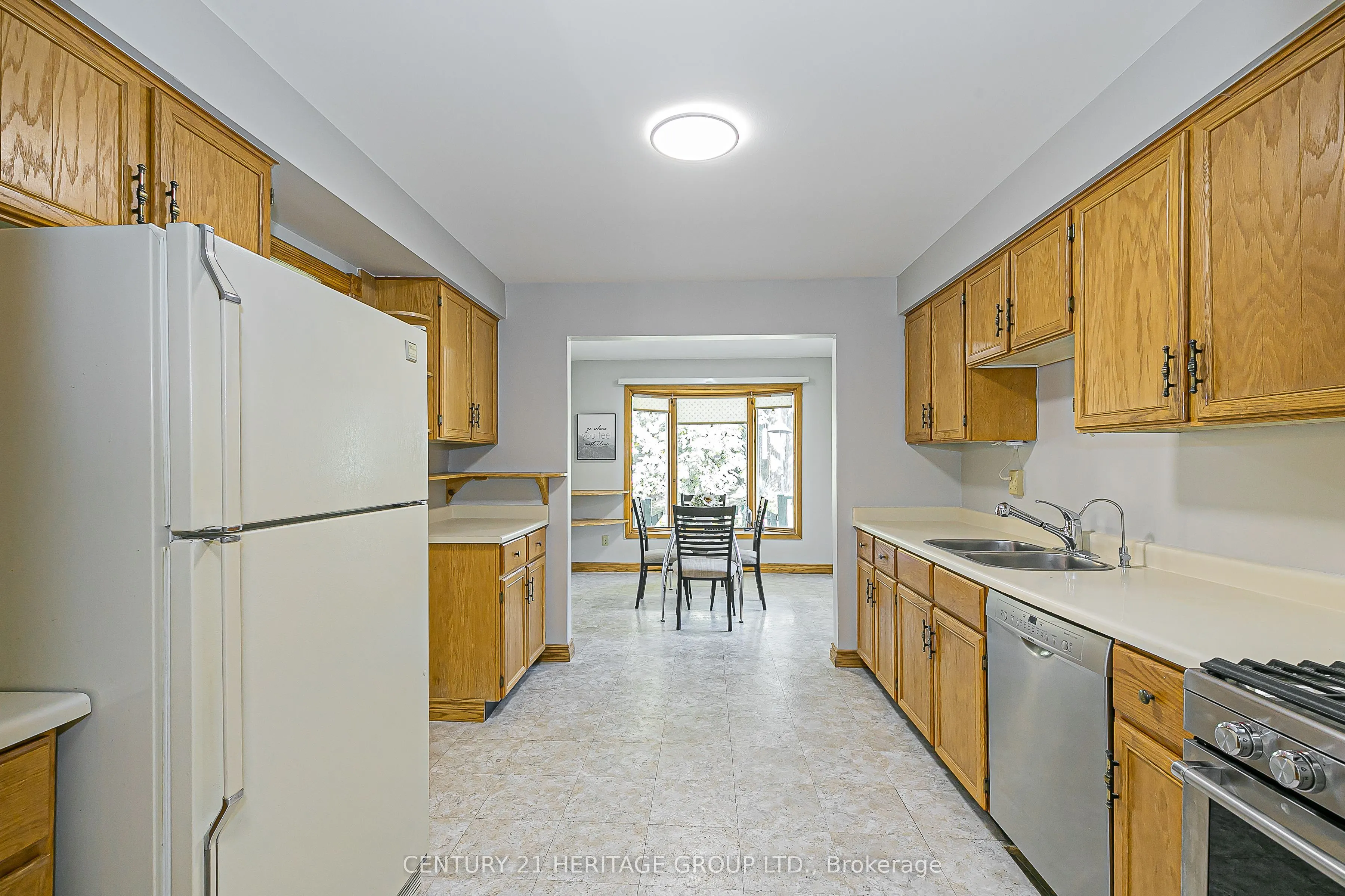 4 Beckett Avenue