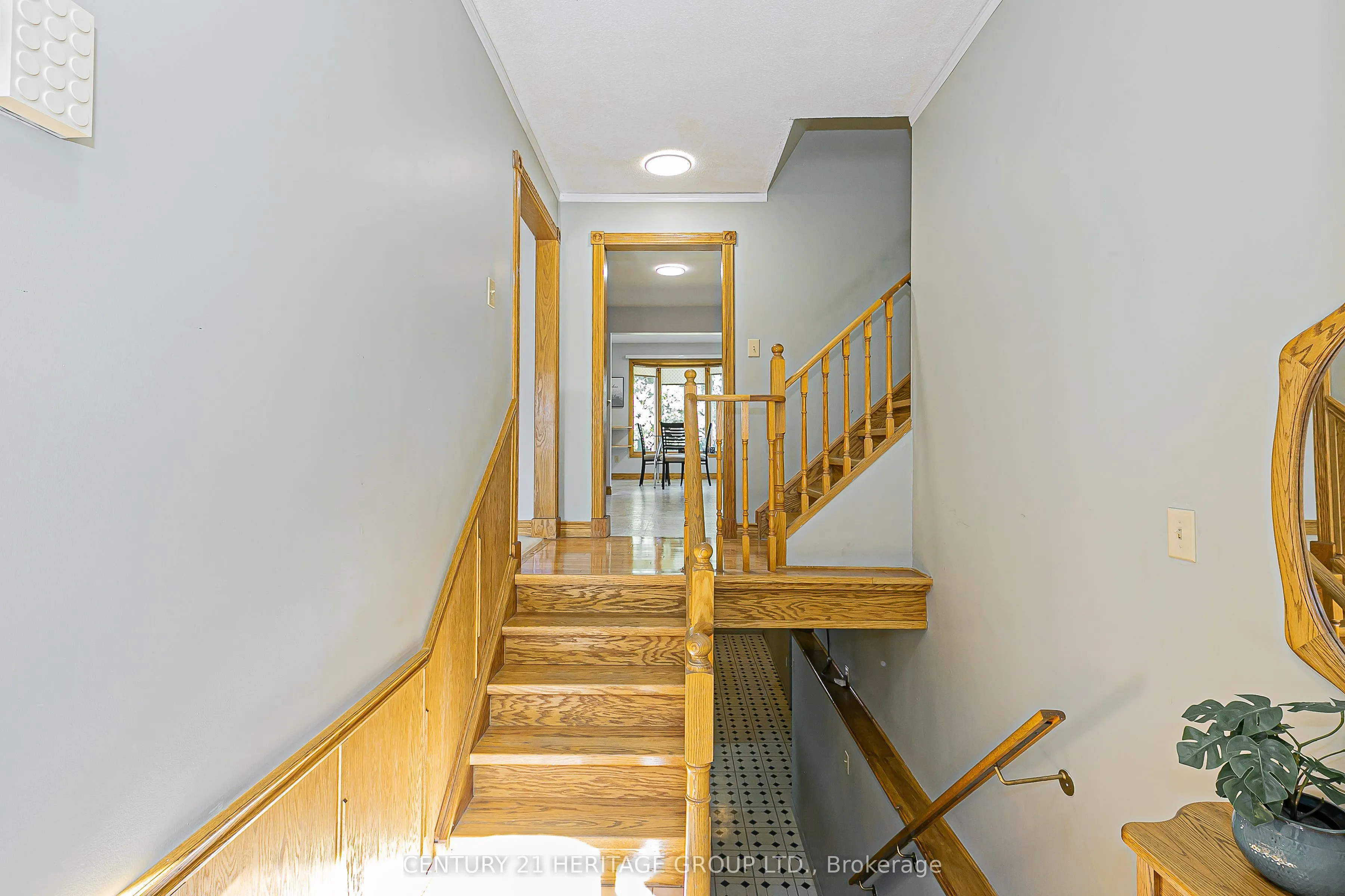 4 Beckett Avenue