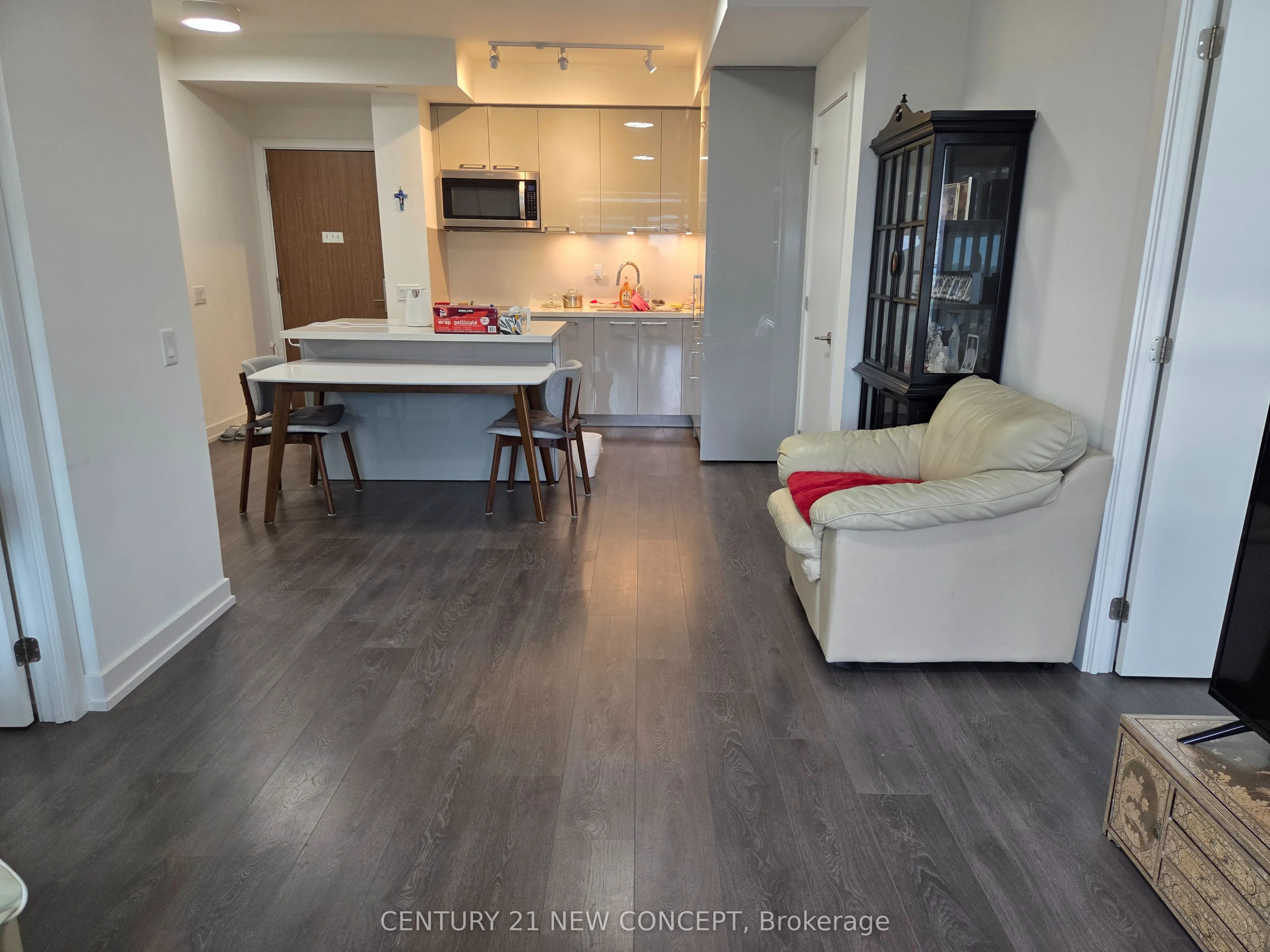 1 Grandview Avenue, #1807