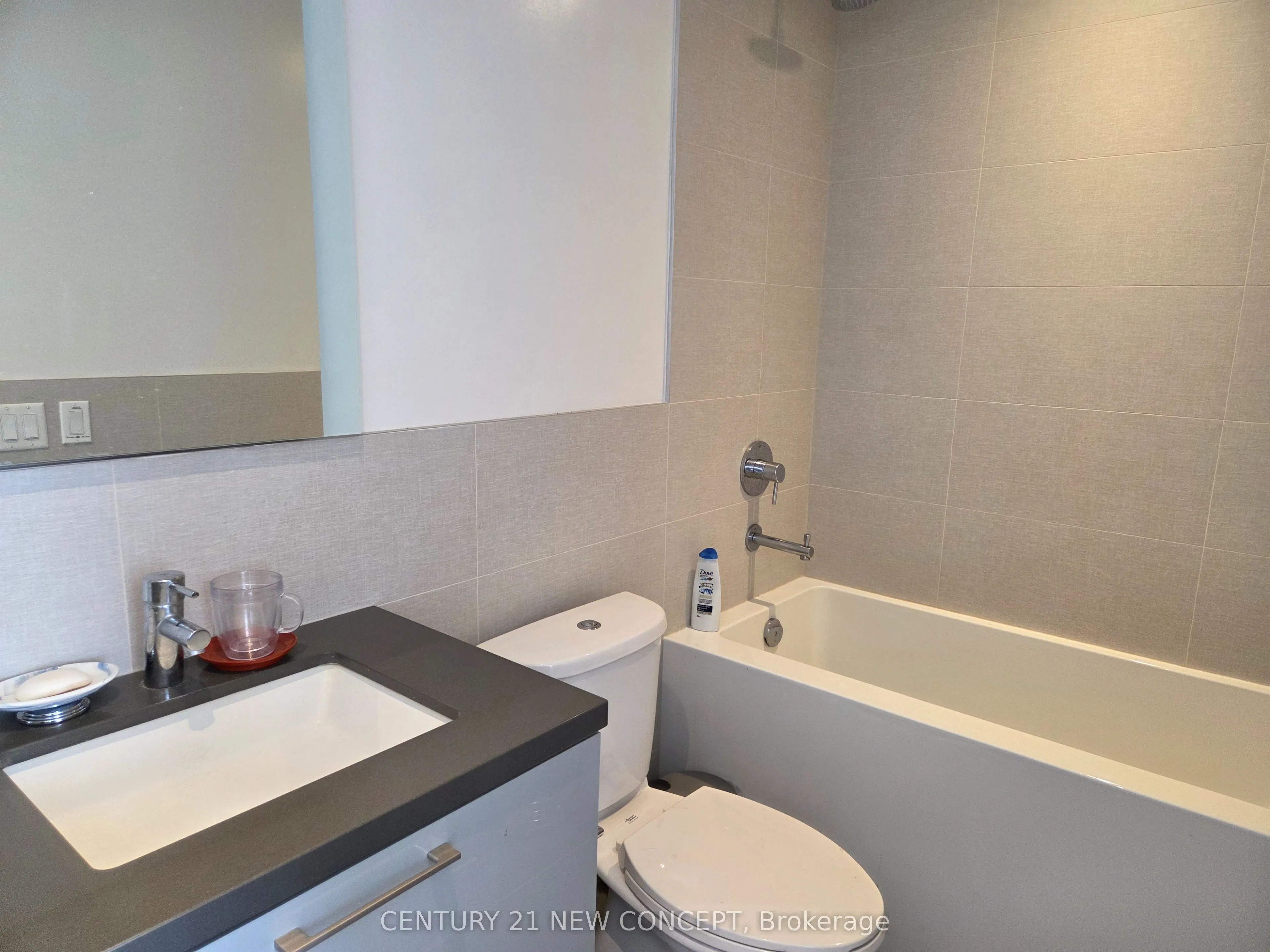 1 Grandview Avenue, #1807